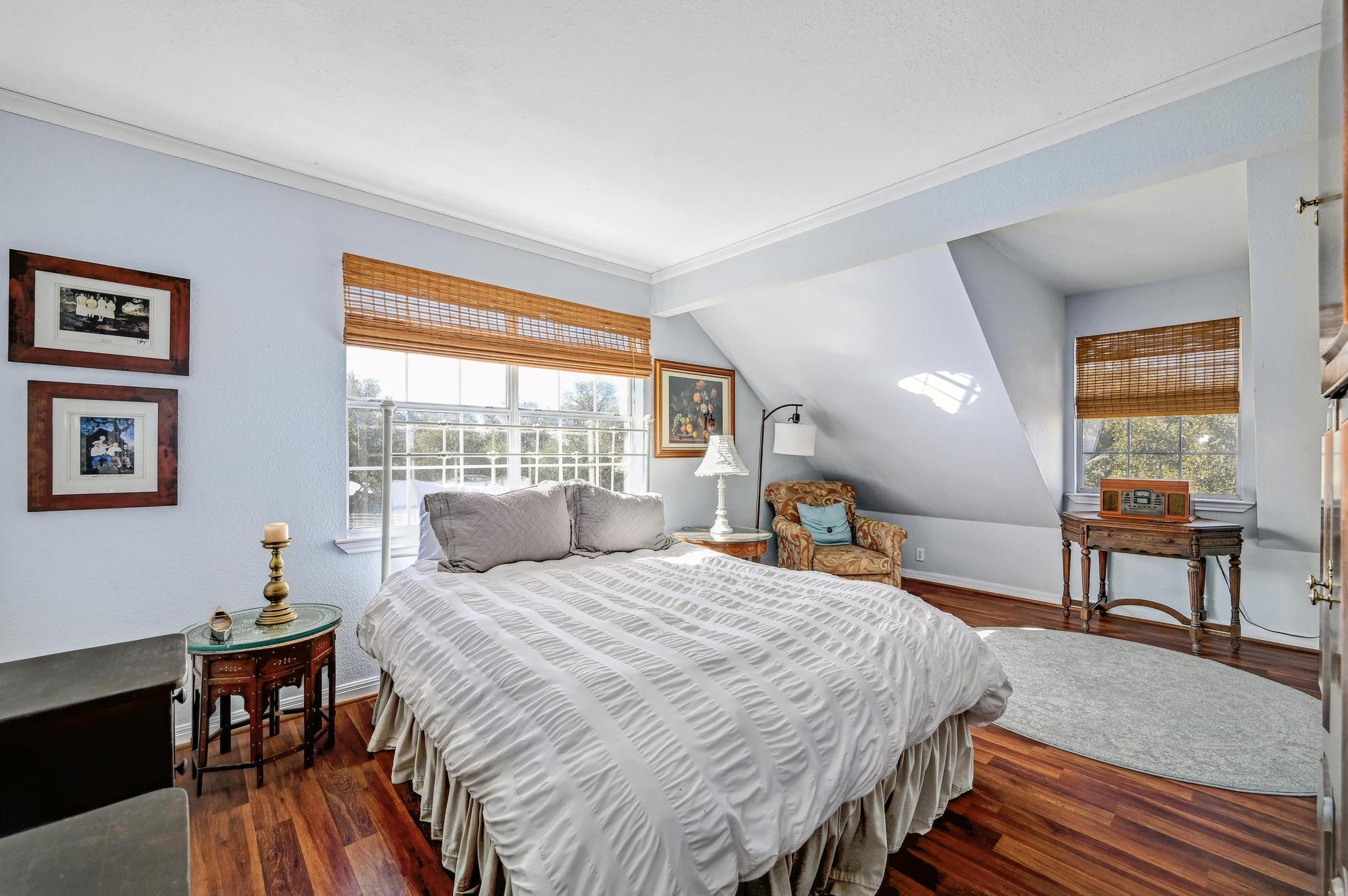 384 Sunset Rdg Property Photo 19