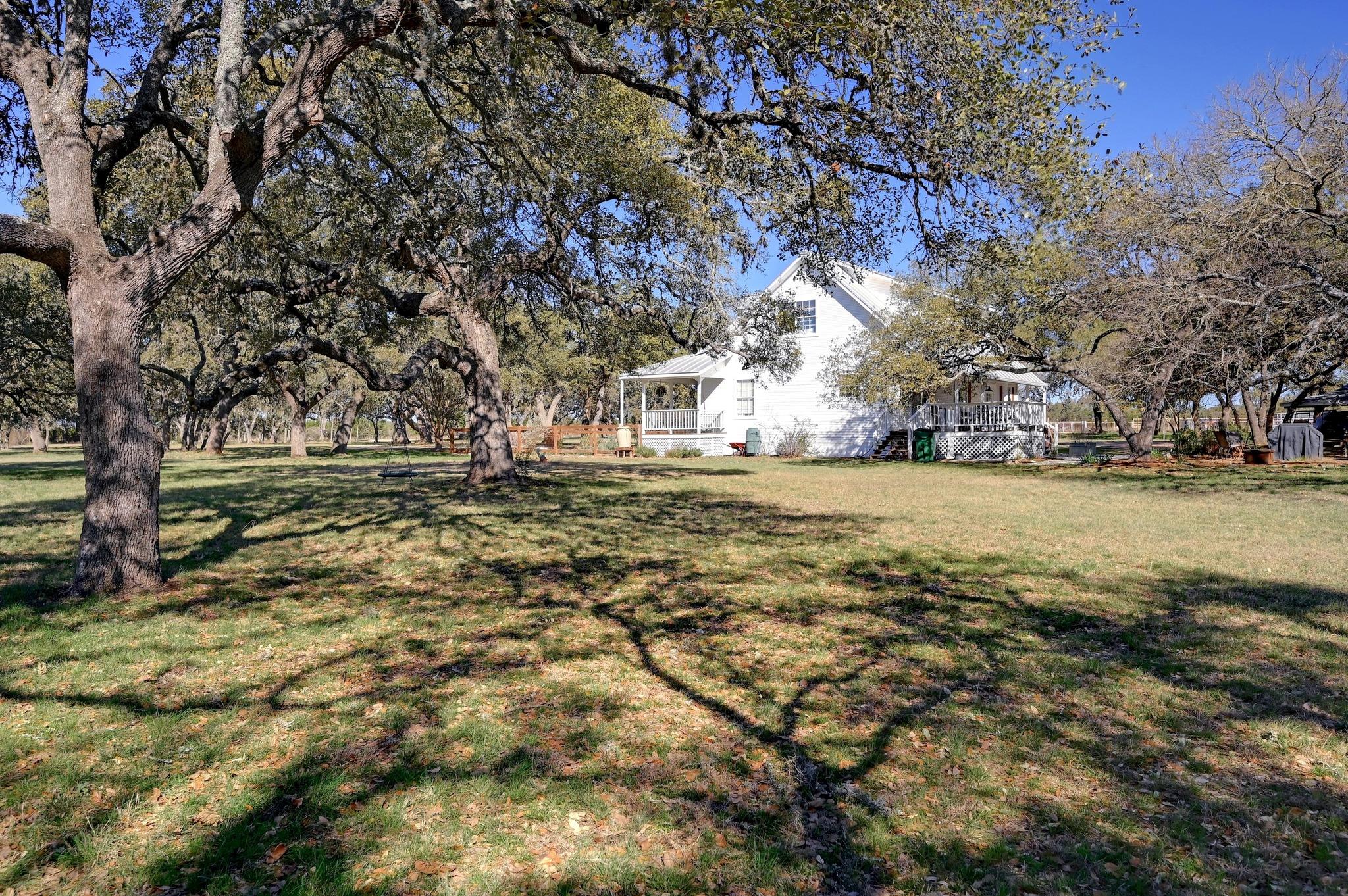 384 Sunset Rdg Property Photo 24