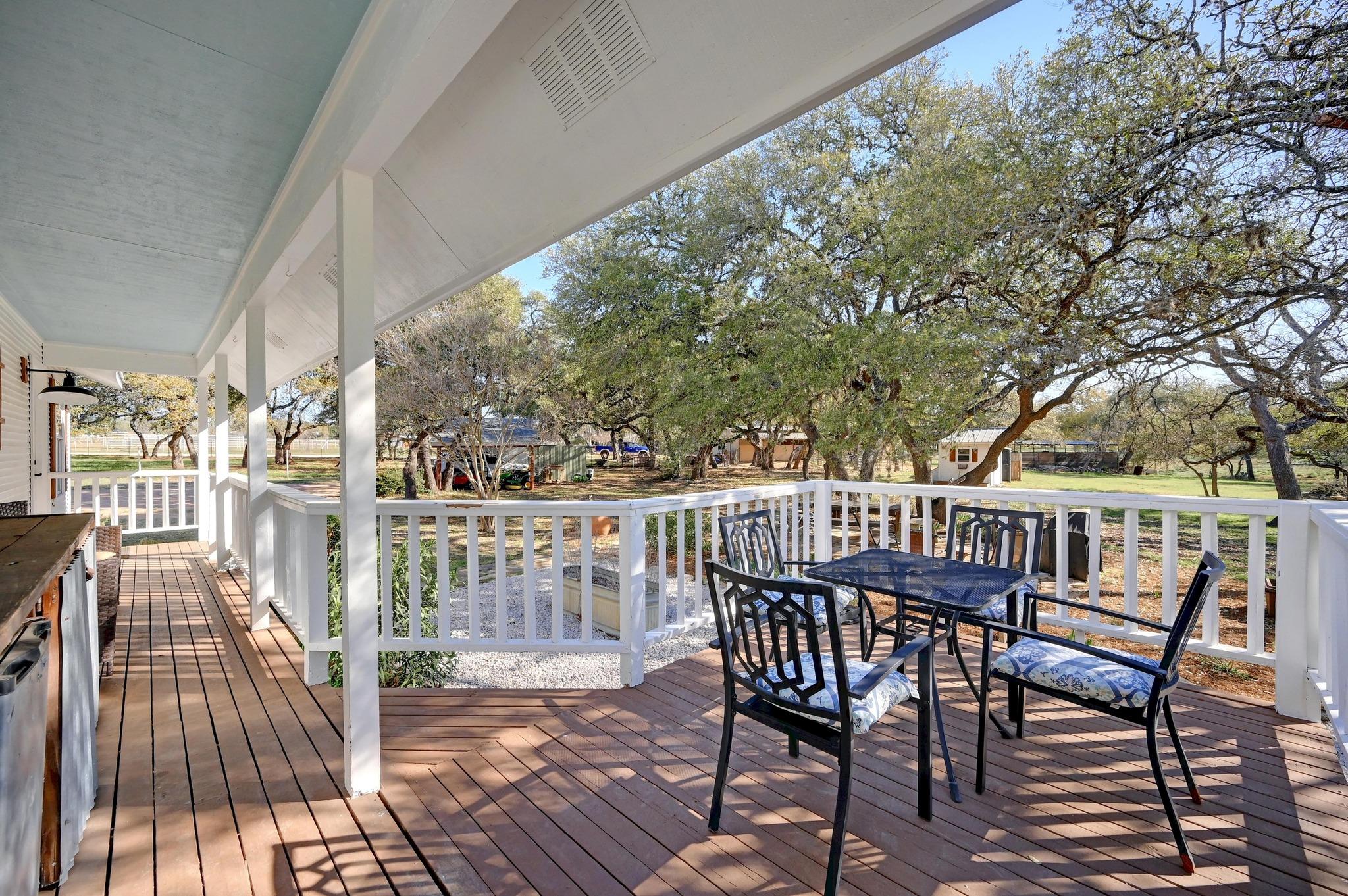 384 Sunset Rdg Property Photo 26