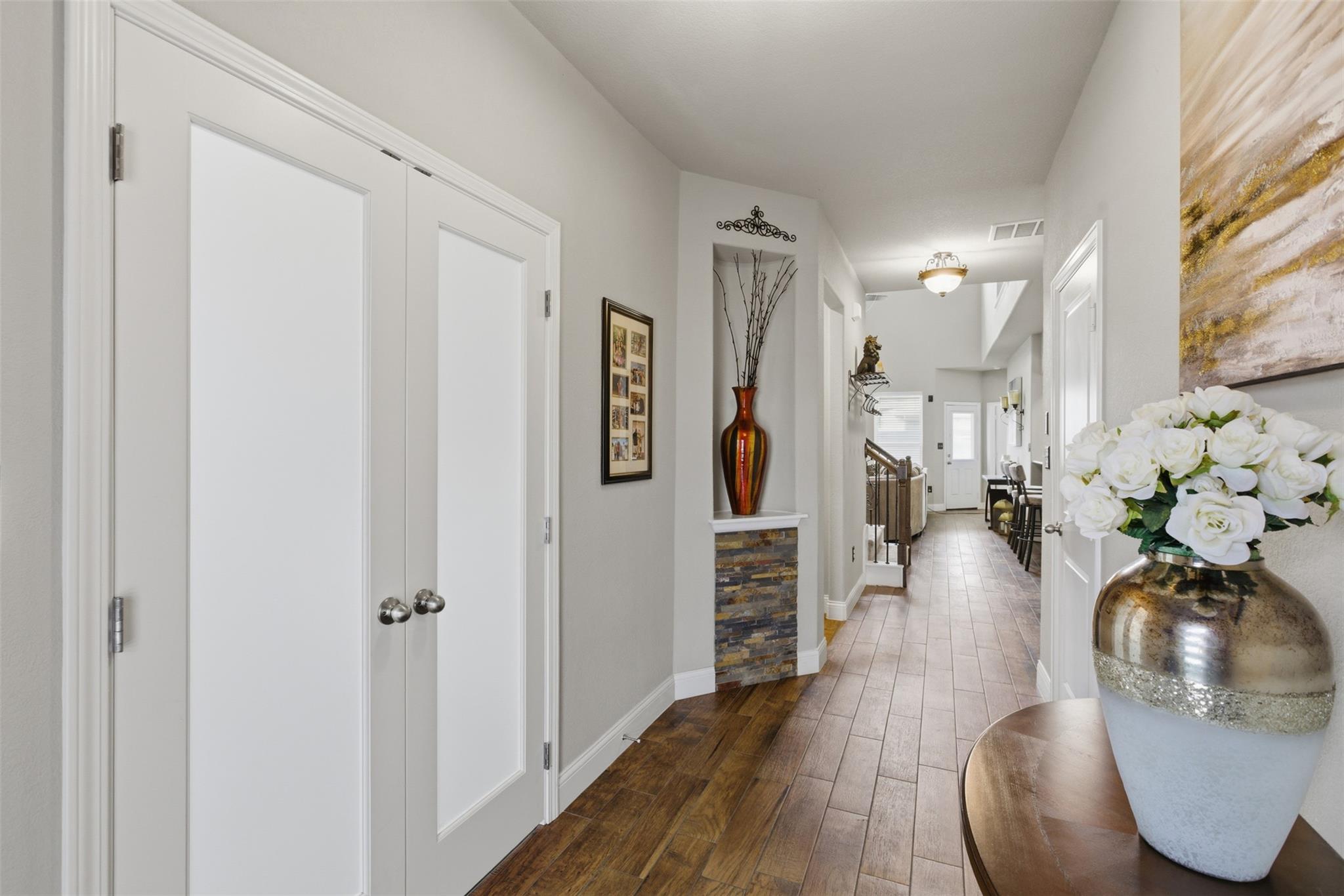 483 Algaroba Loop Property Photo 4