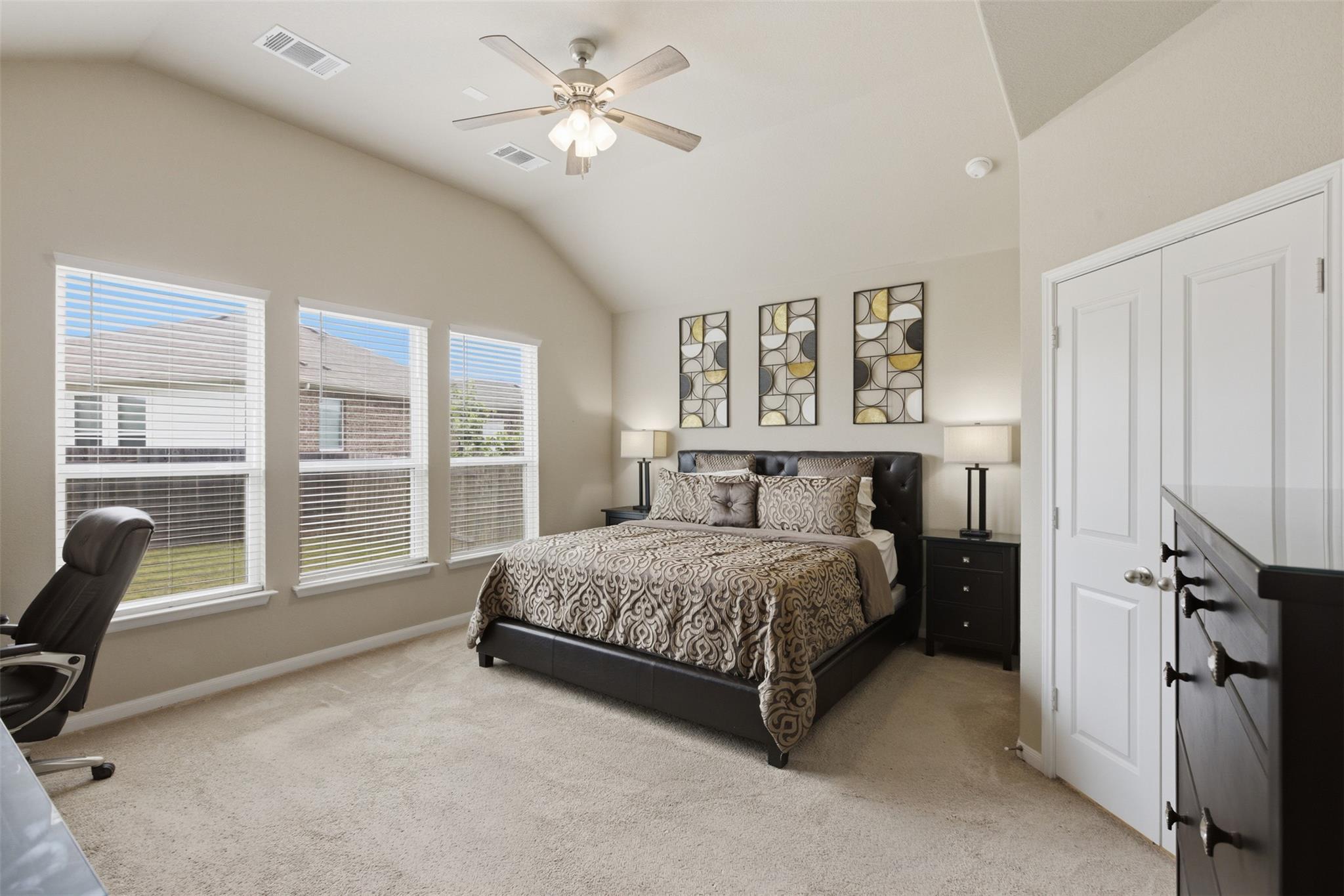 483 Algaroba Loop Property Photo 16