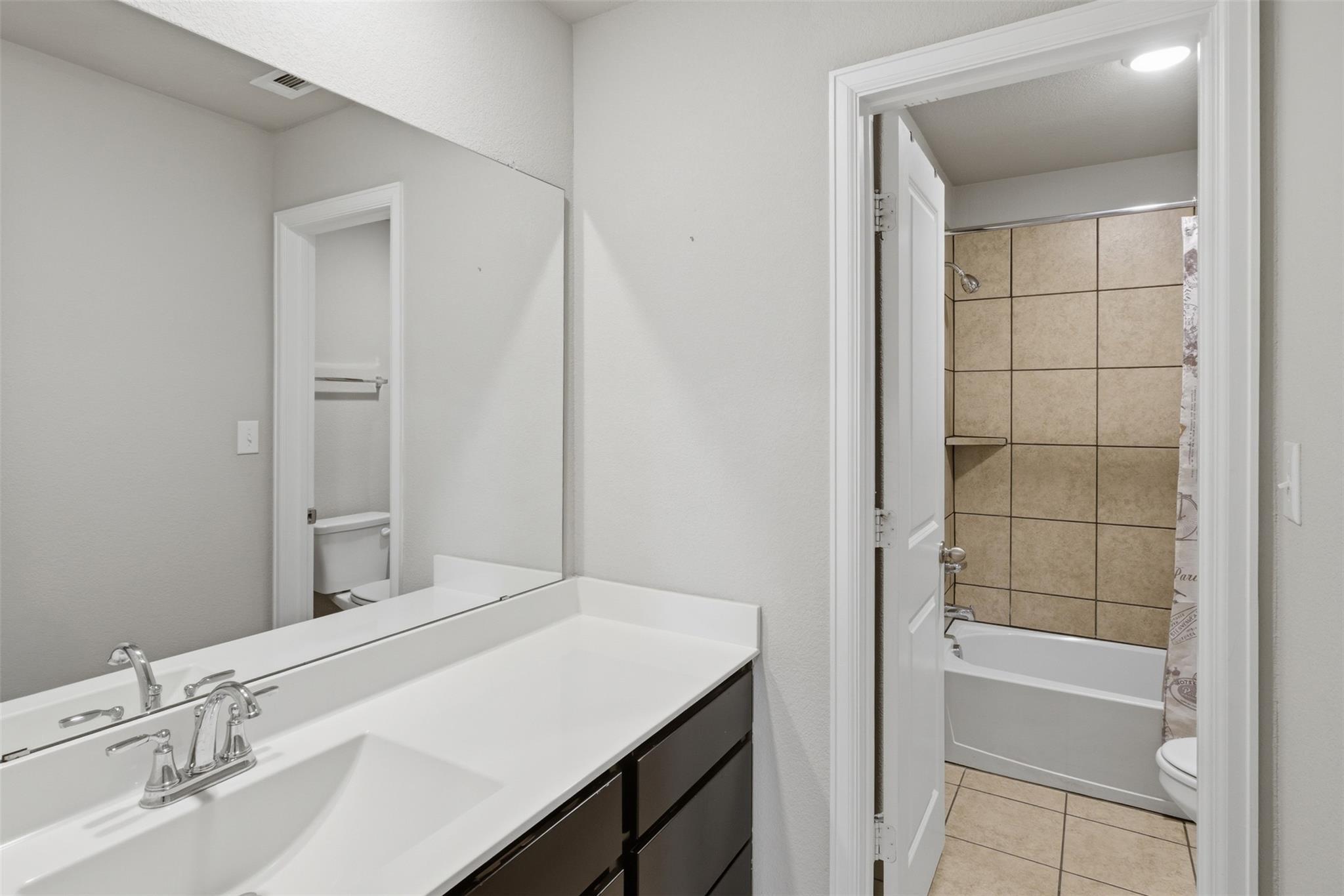 483 Algaroba Loop Property Photo 25