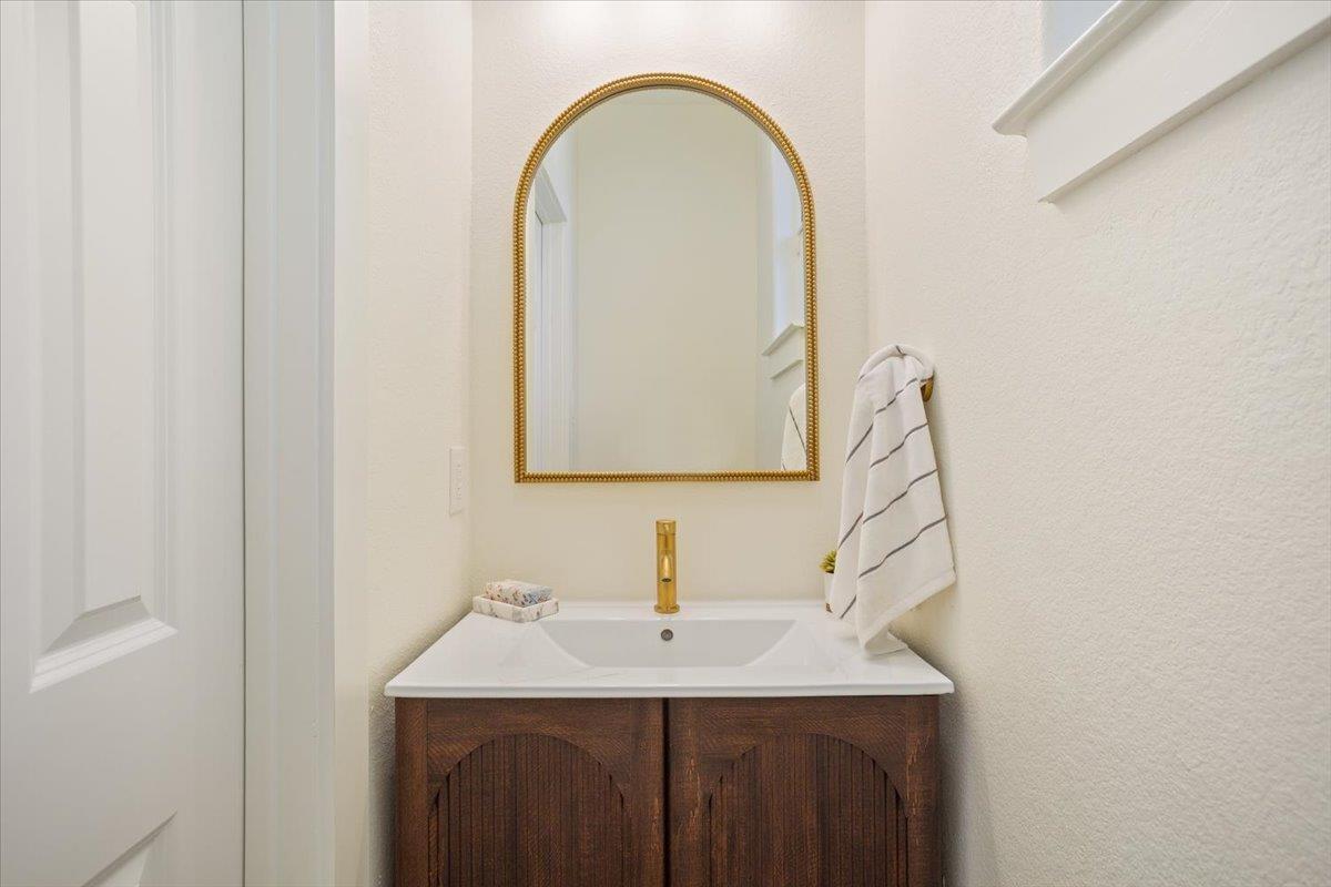 5612 Bonnell Vista St Property Photo 24