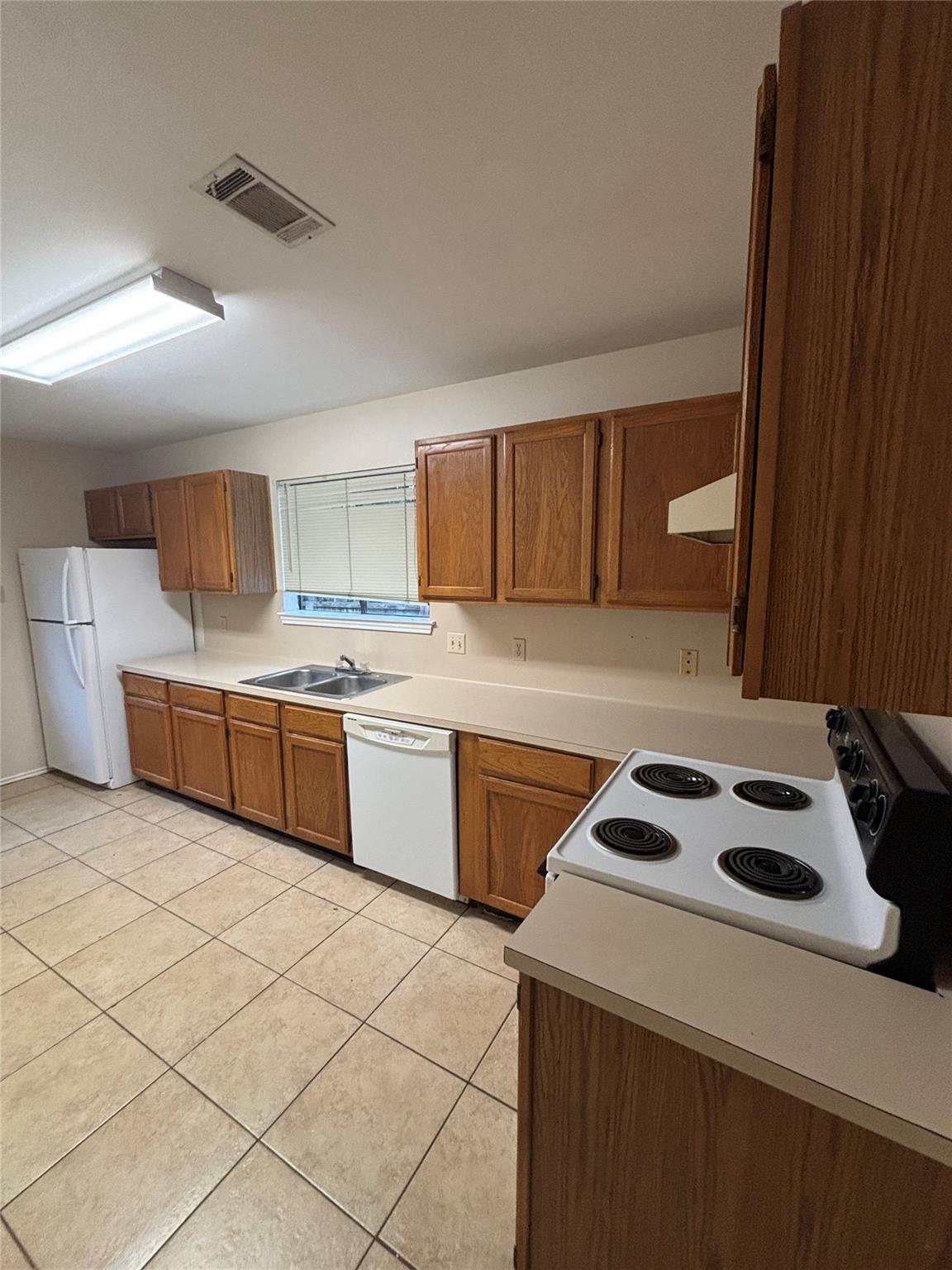 515 Luther Dr #a Property Photo 8