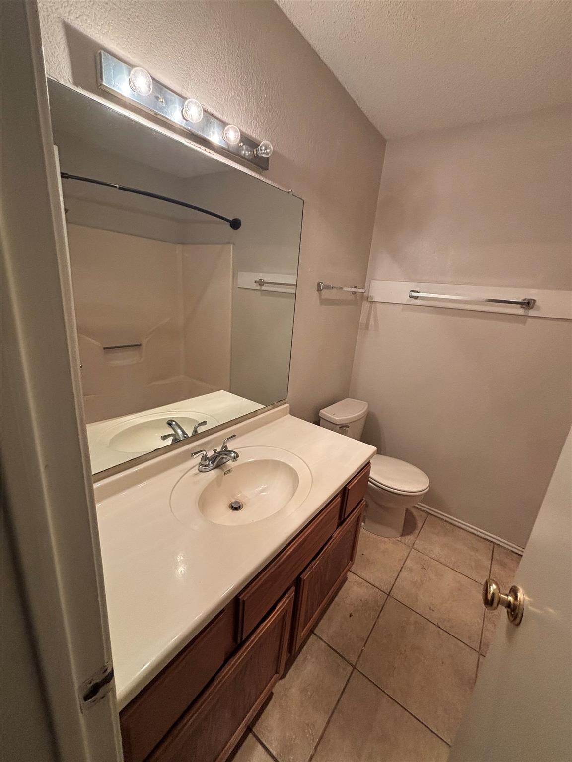 515 Luther Dr #a Property Photo 17