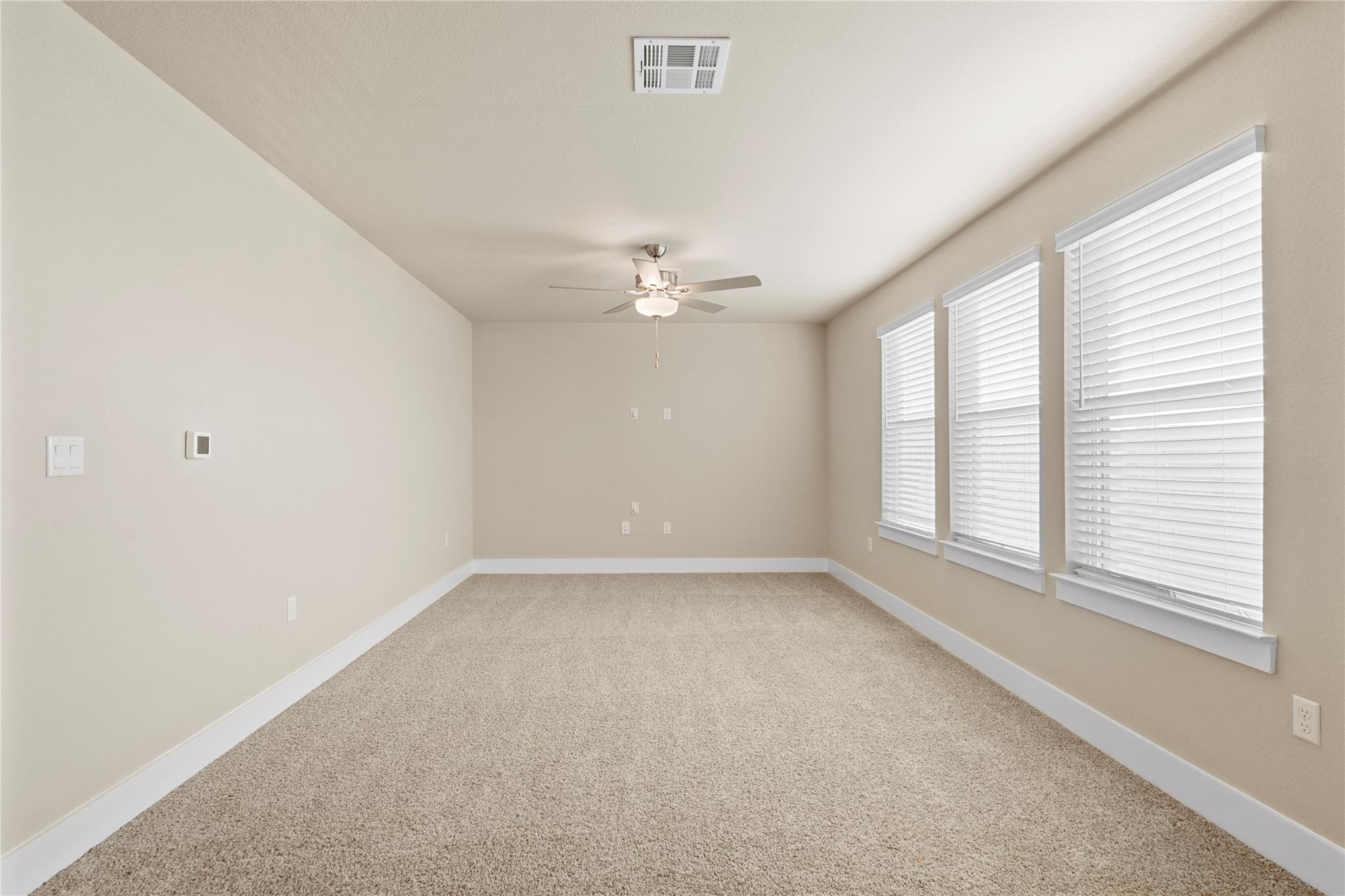 15701 Oglethorpe Dr #100 Property Photo 24