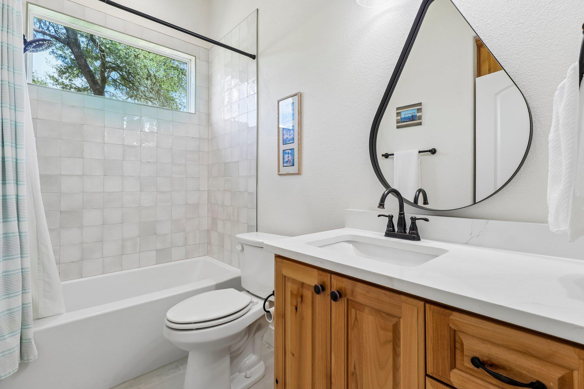 108 Mountain Laurel Way Property Photo 10