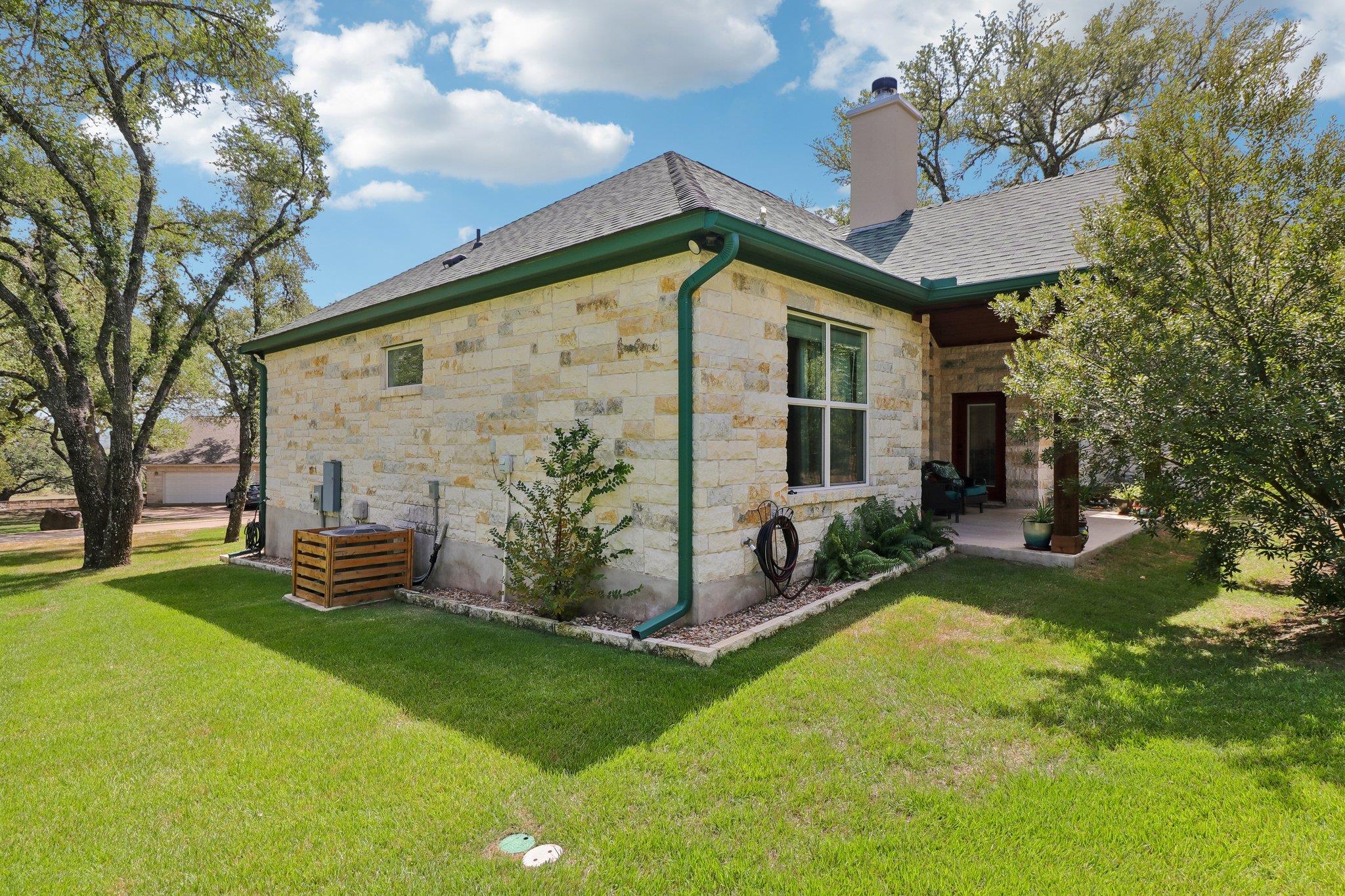 108 Mountain Laurel Way Property Photo 14