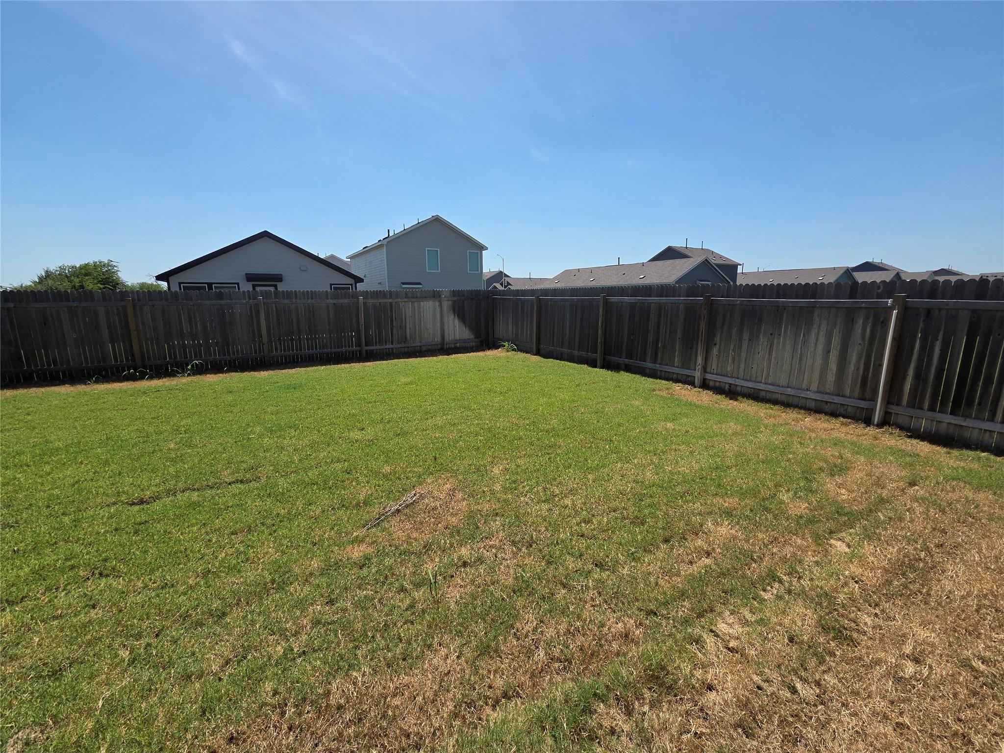 2329 Red Sky Dr Property Photo 13