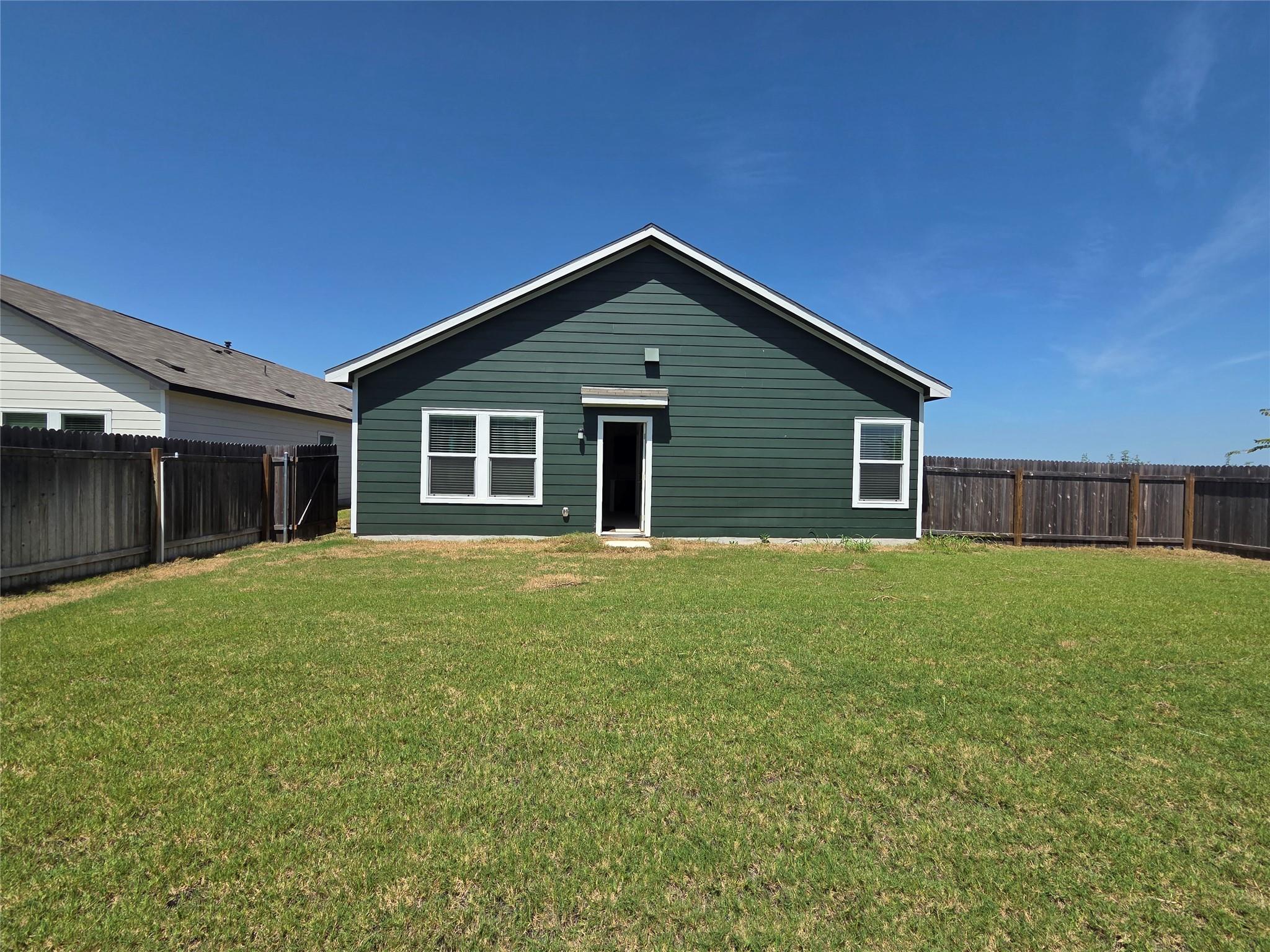 2329 Red Sky Dr Property Photo 14
