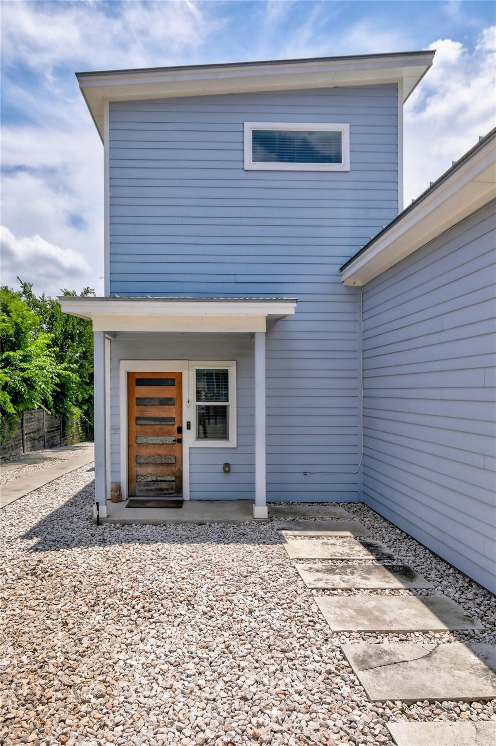 7607 Providence Ave #a Property Photo 31