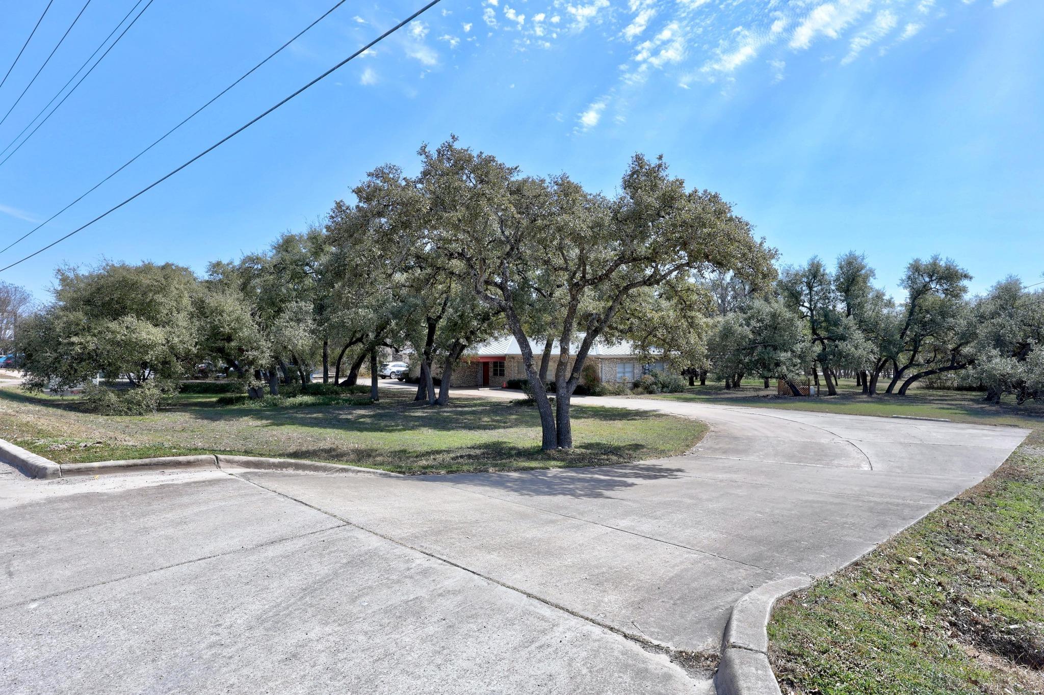 600 W Whitestone Blvd Property Photo 12