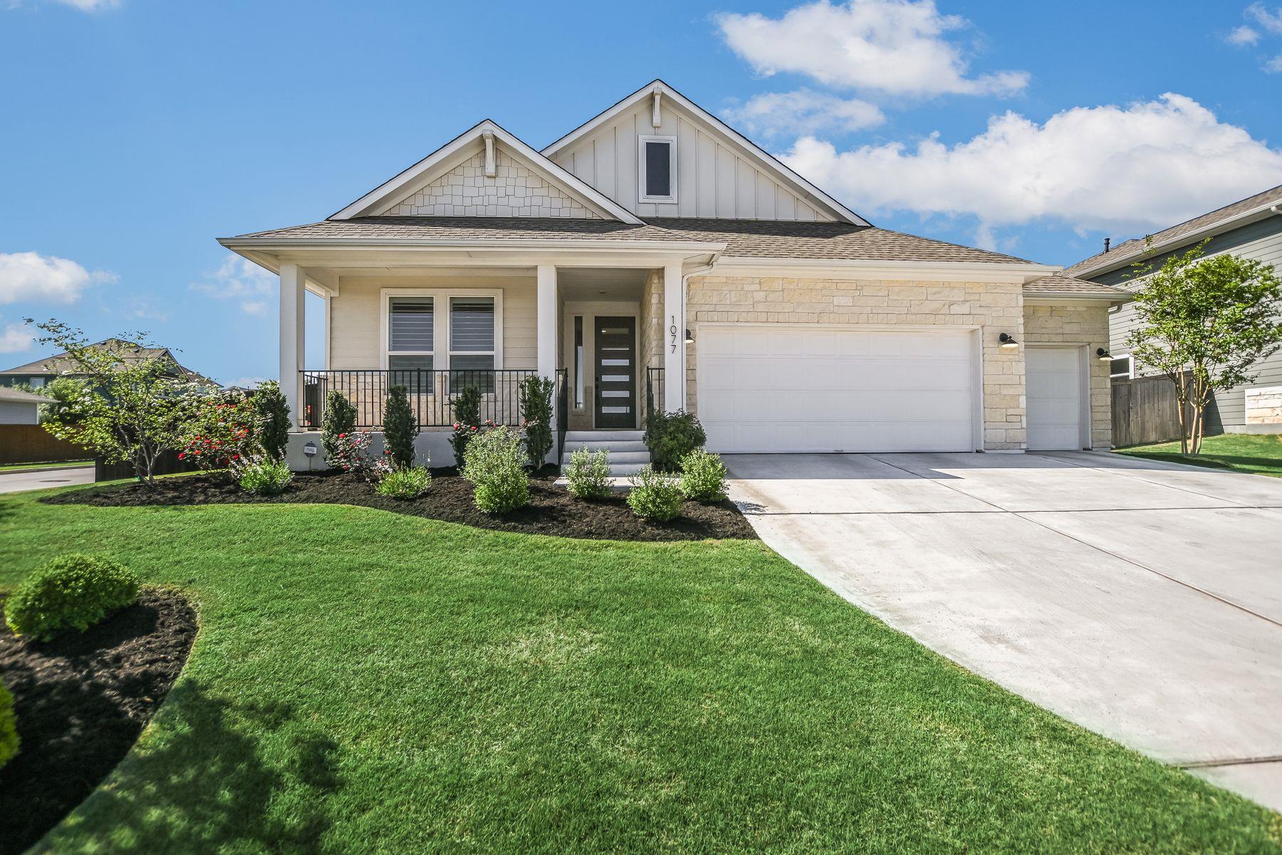 1077 Hazy Hills Loop Property Photo 1
