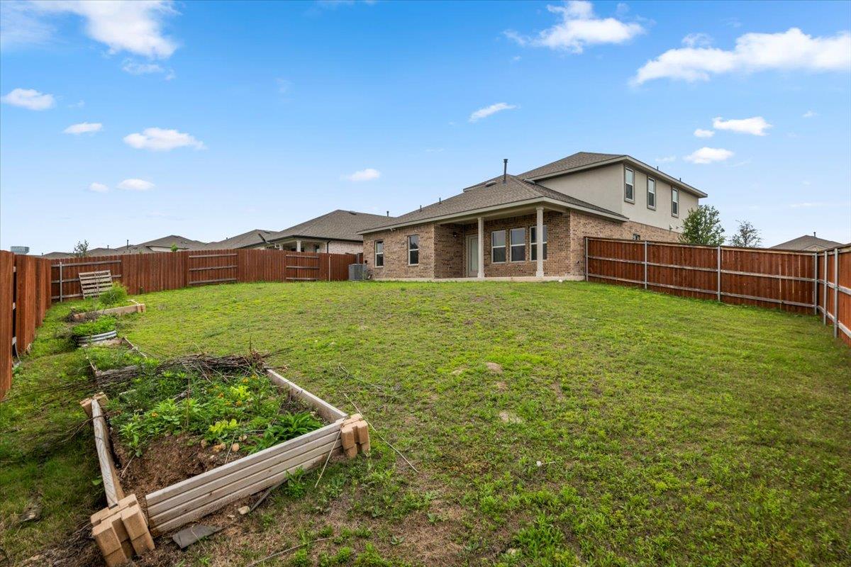 2613 Indian Clover Trl Property Photo 4