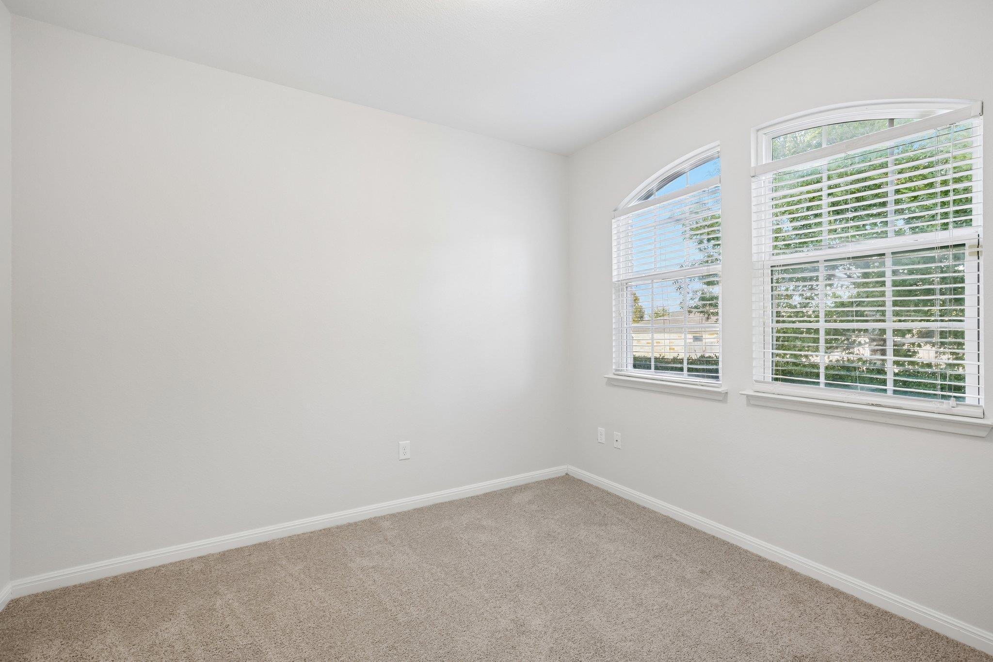 128 Leon River Loop Property Photo 13