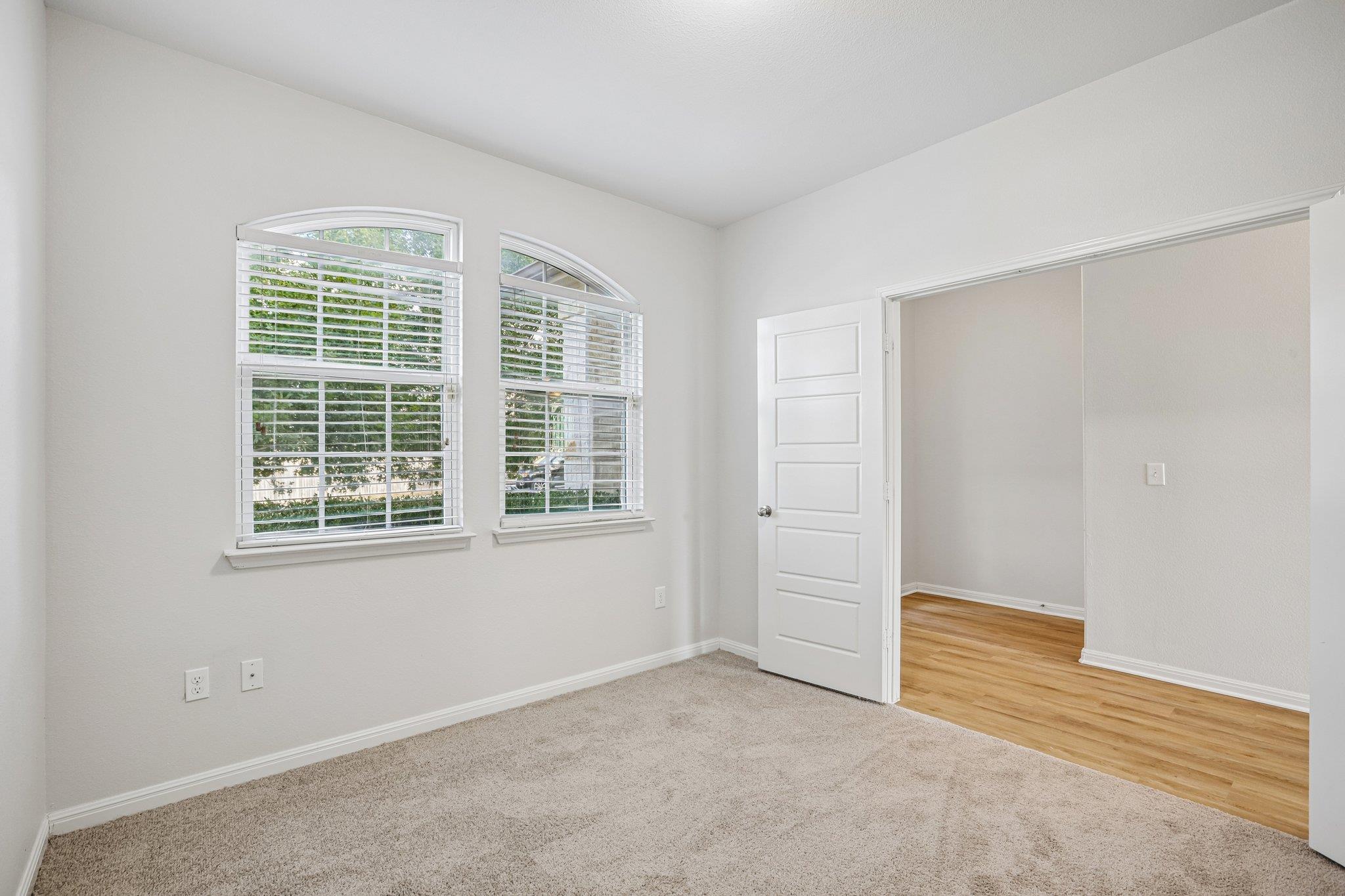 128 Leon River Loop Property Photo 14