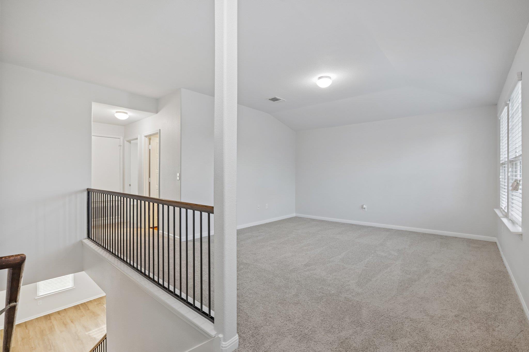 128 Leon River Loop Property Photo 18