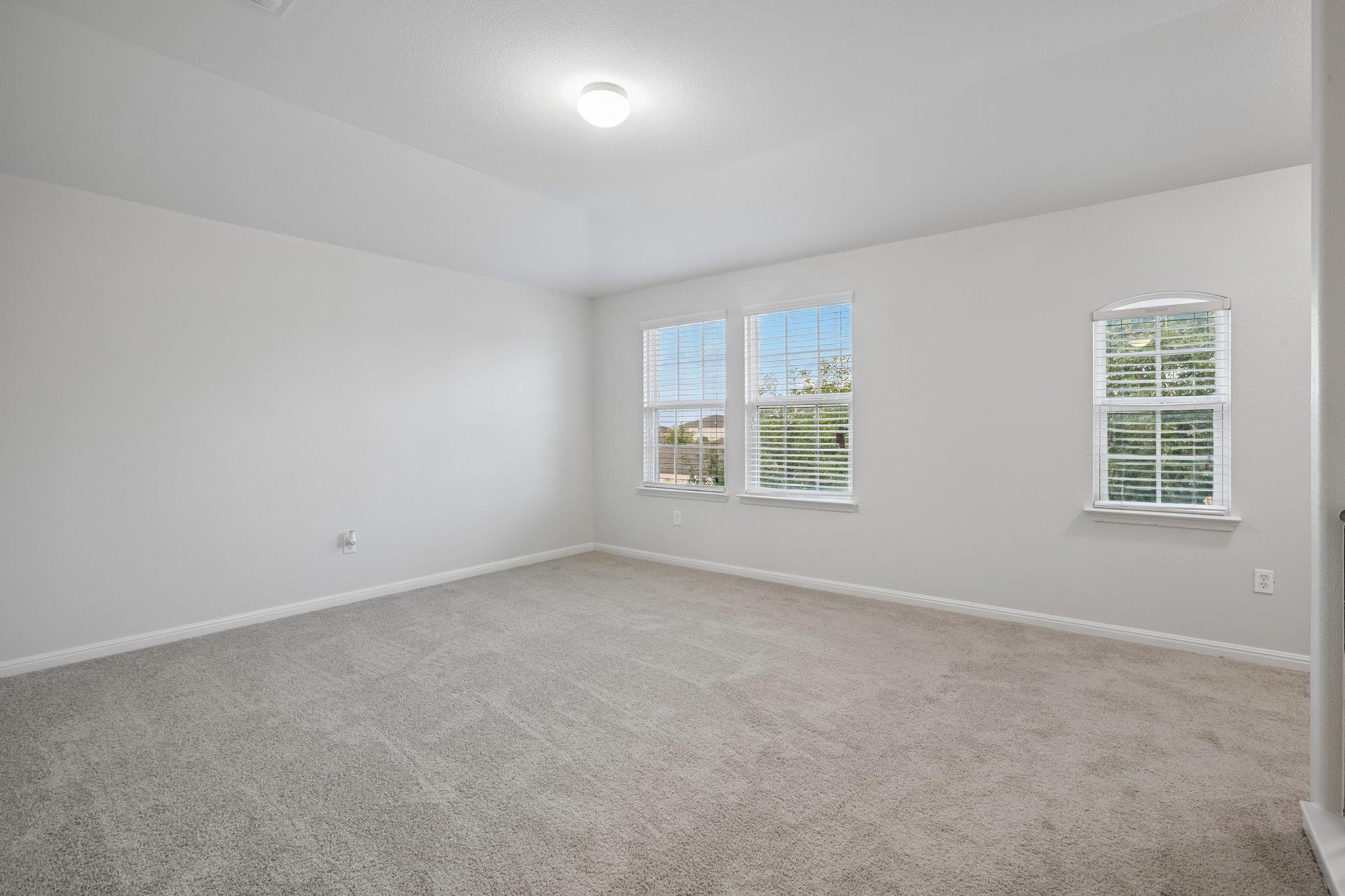 128 Leon River Loop Property Photo 20