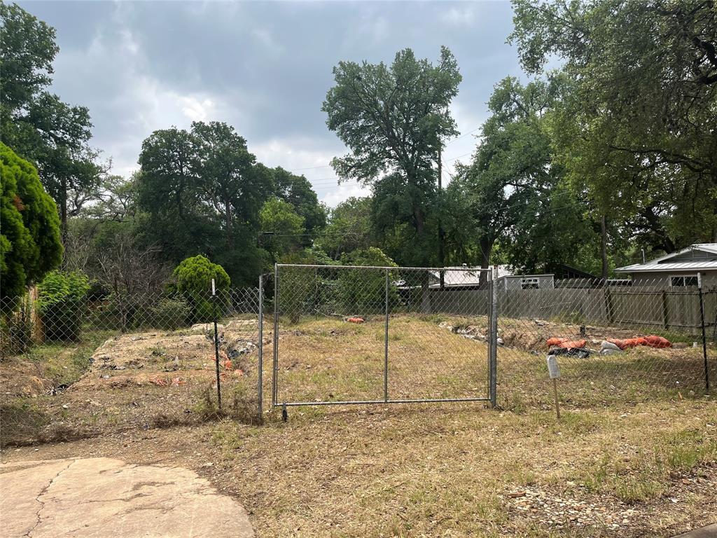 Crockett Real Estate Listings Main Image