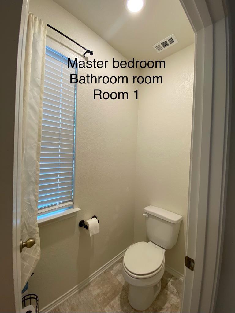 700 Screech Owl Dr Property Photo 6