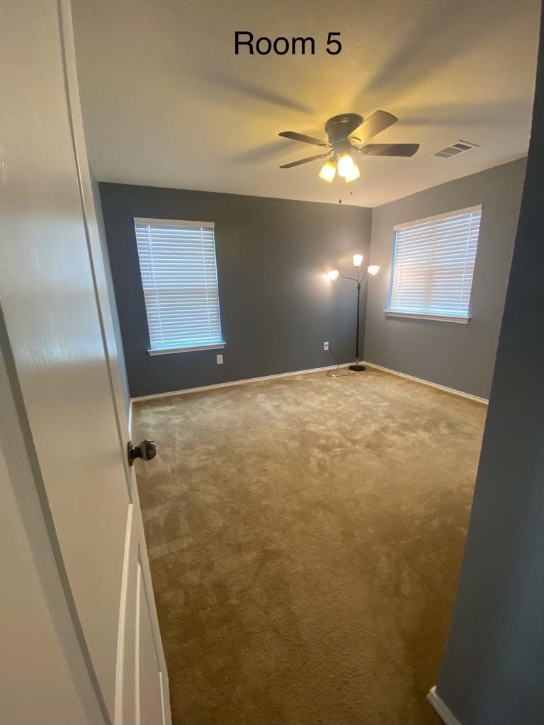 700 Screech Owl Dr Property Photo 16