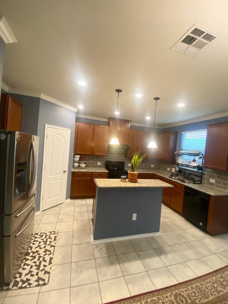 700 Screech Owl Dr Property Photo 25