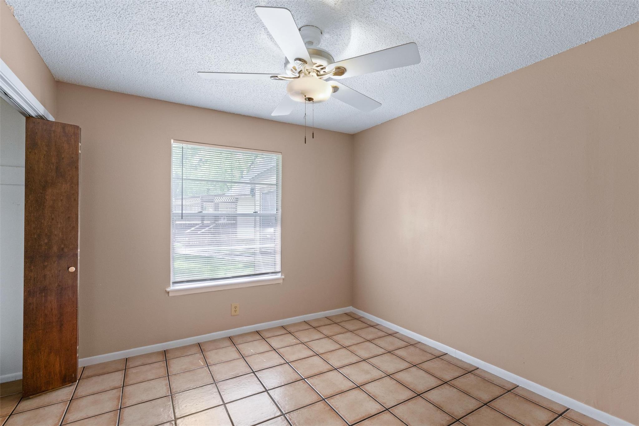 2616 & 2618 Audubon Pl Property Photo 10