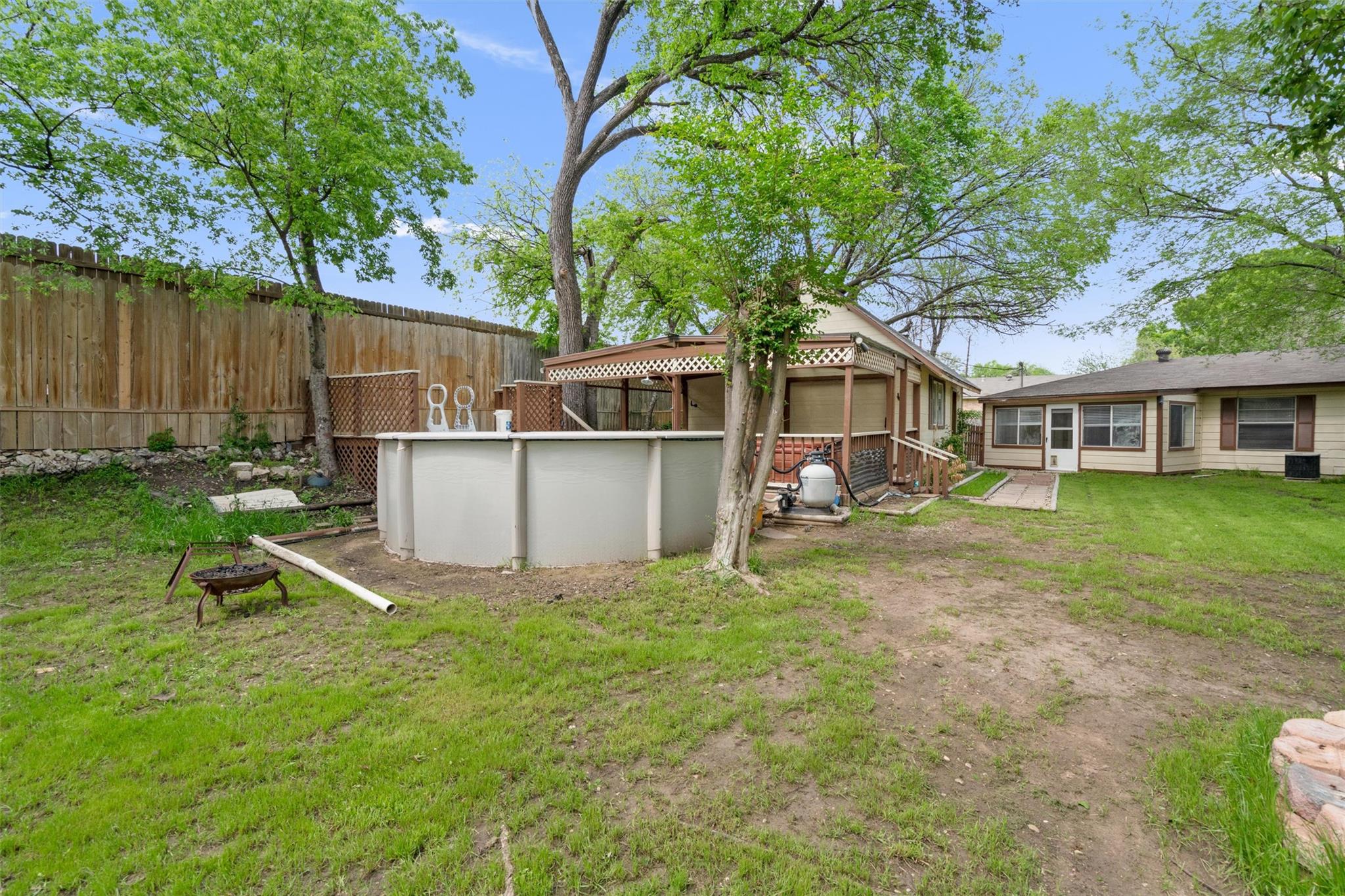 2616 & 2618 Audubon Pl Property Photo 18