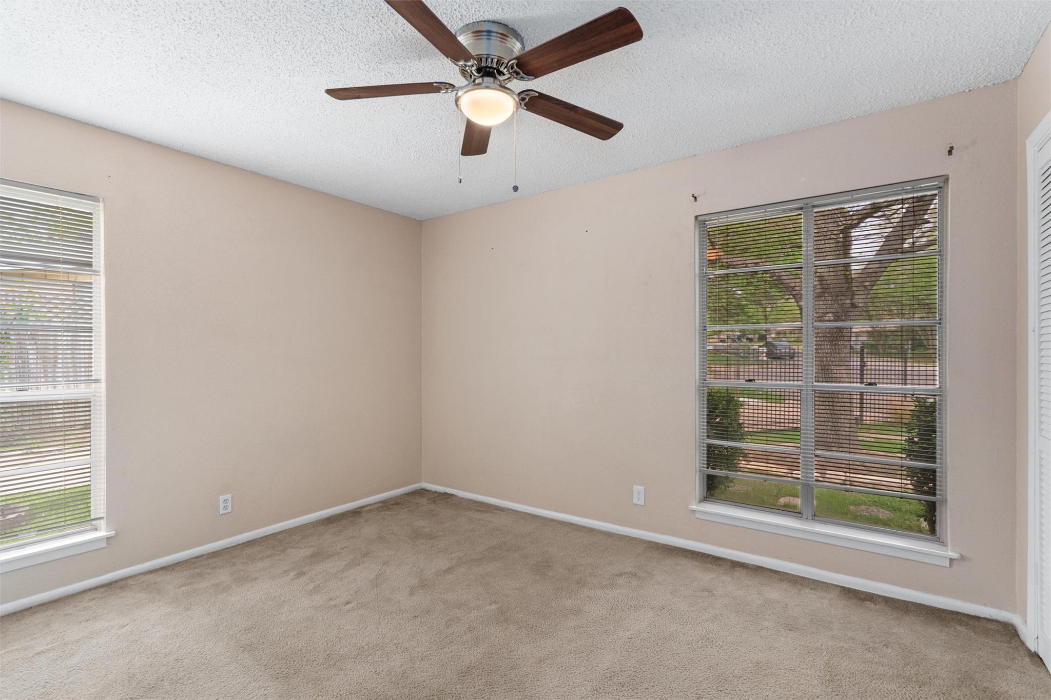 2616 & 2618 Audubon Pl Property Photo 28