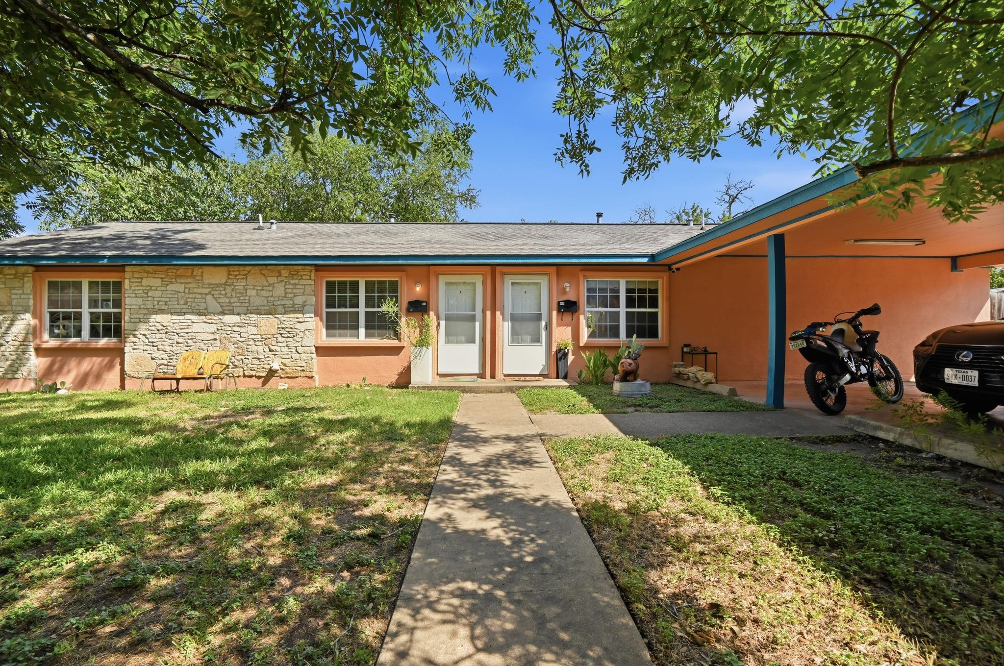 4910 Suburban Dr Property Photo 3