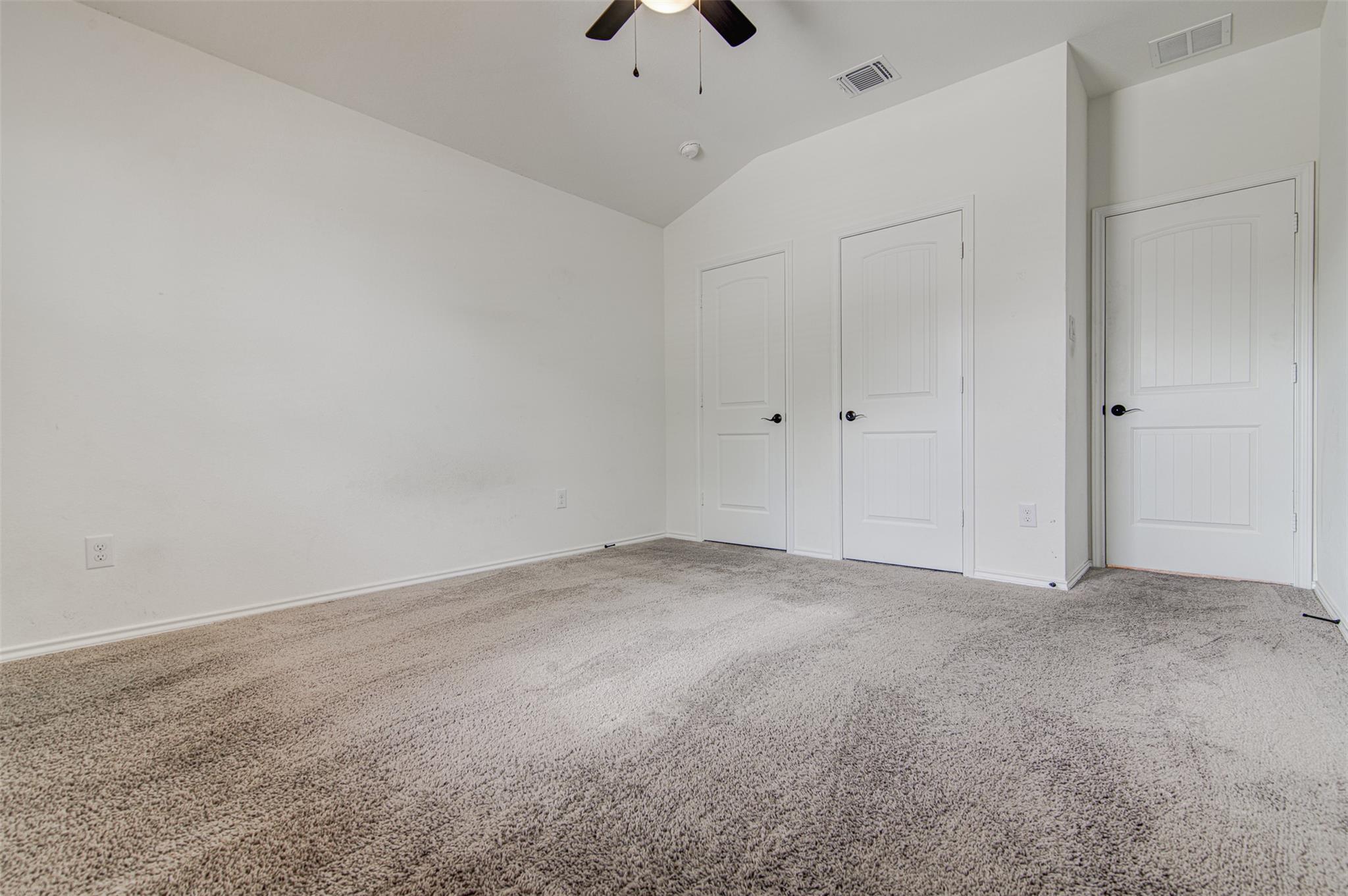1004 Desaix Dr Property Photo 20