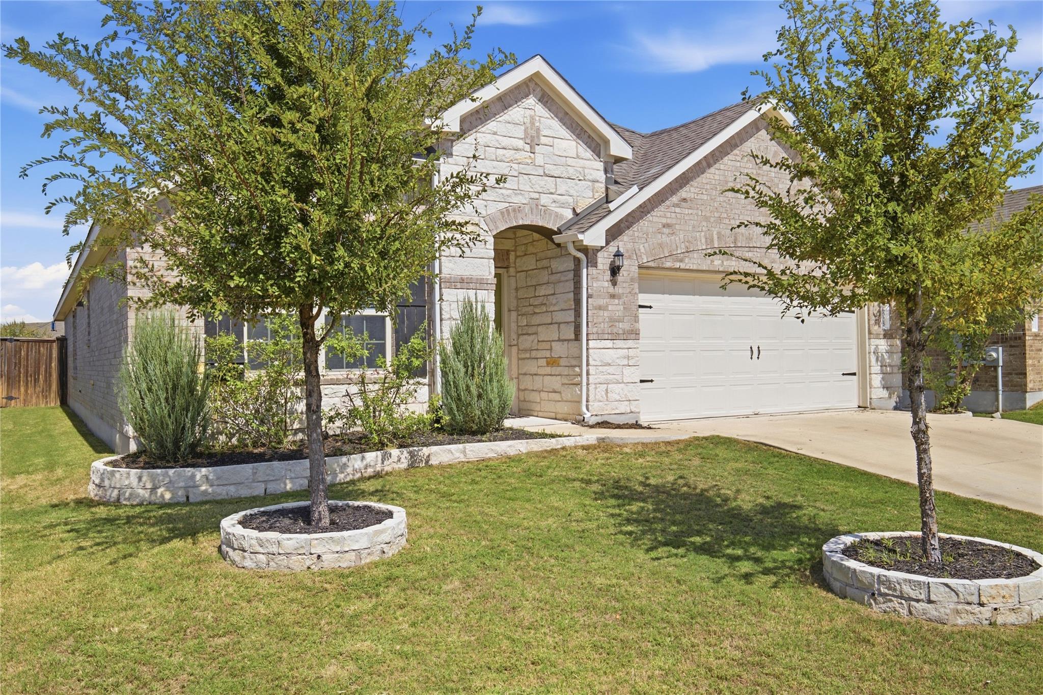 6025 Gimignano Pl Property Photo 2
