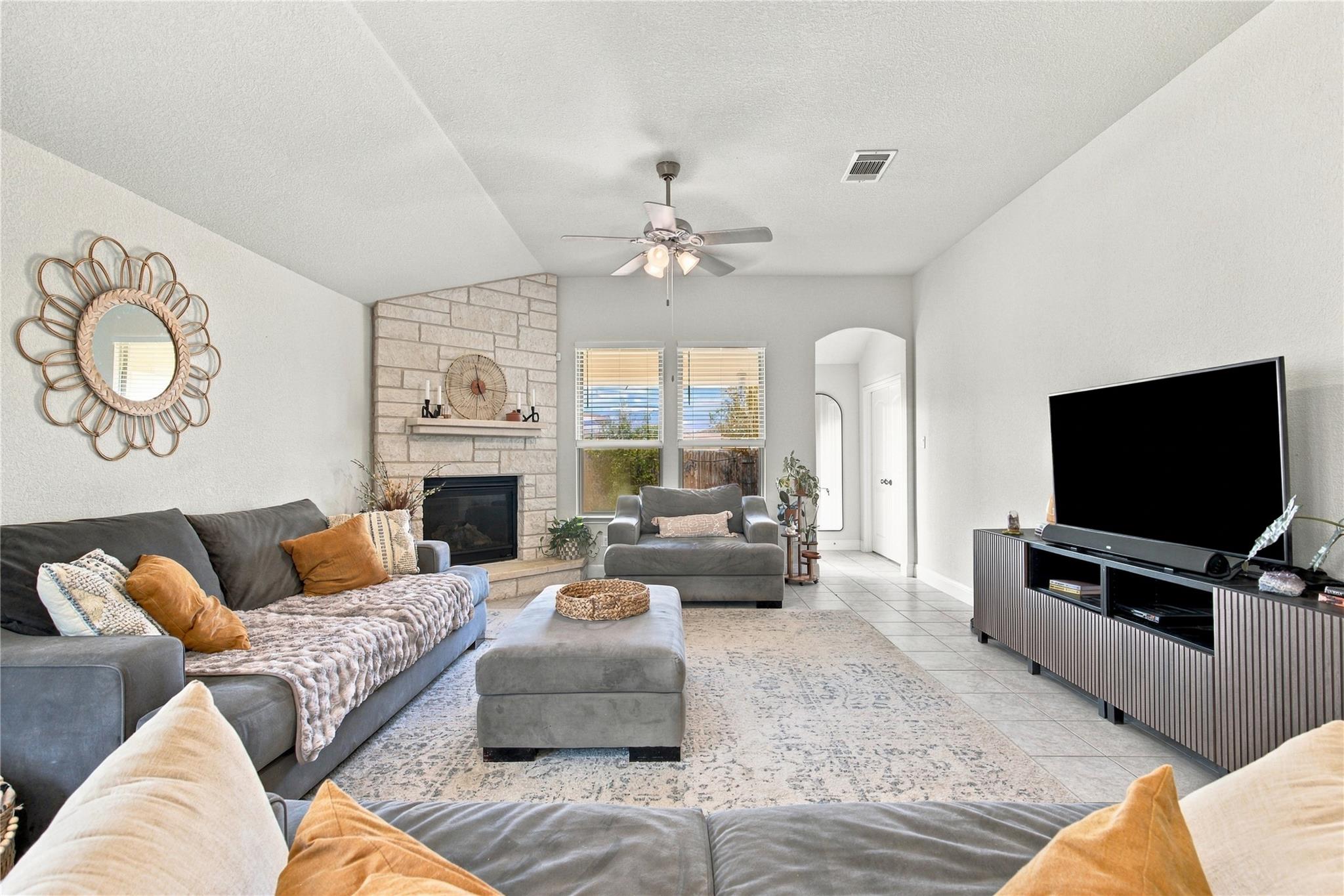 6025 Gimignano Pl Property Photo 6