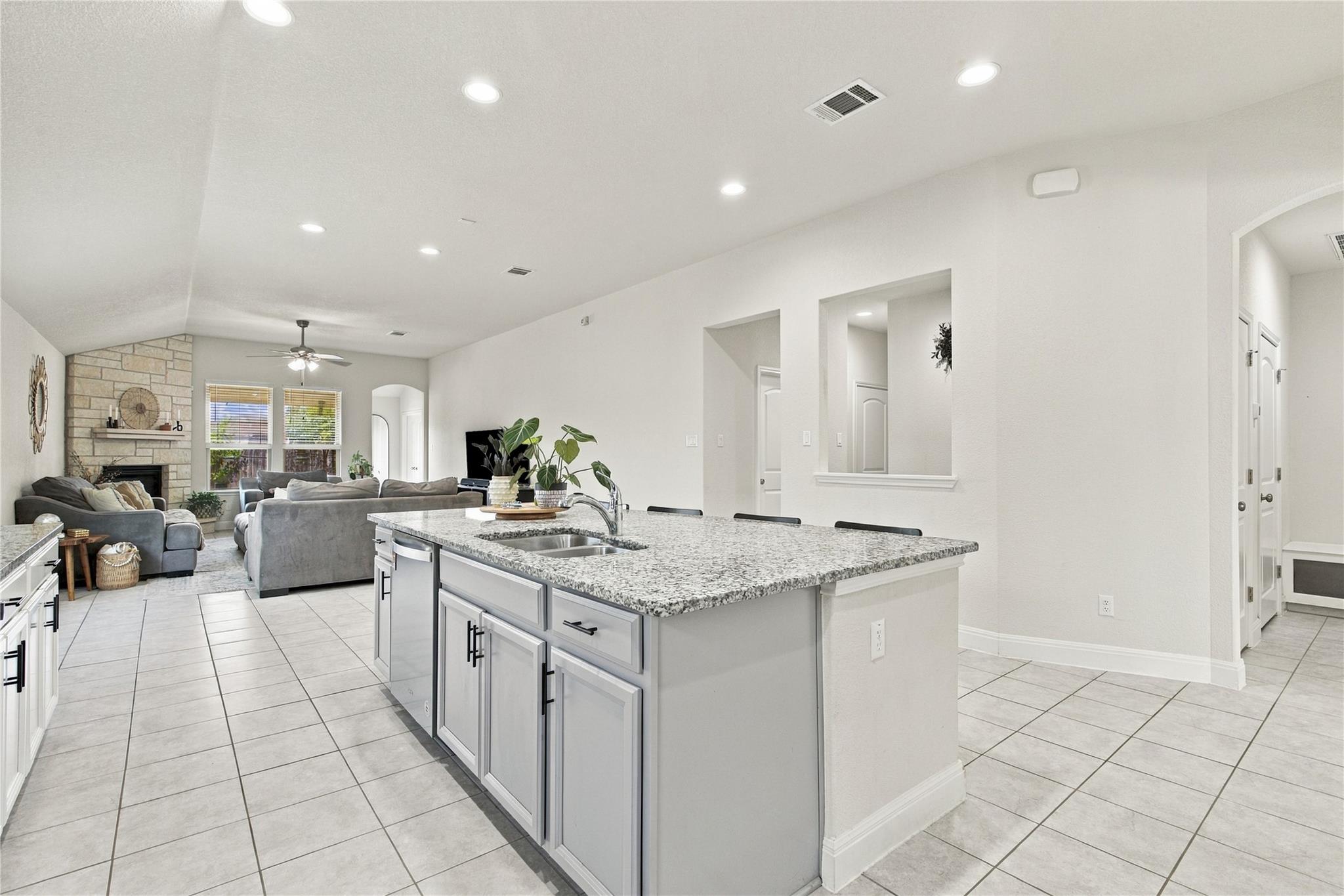 6025 Gimignano Pl Property Photo 13