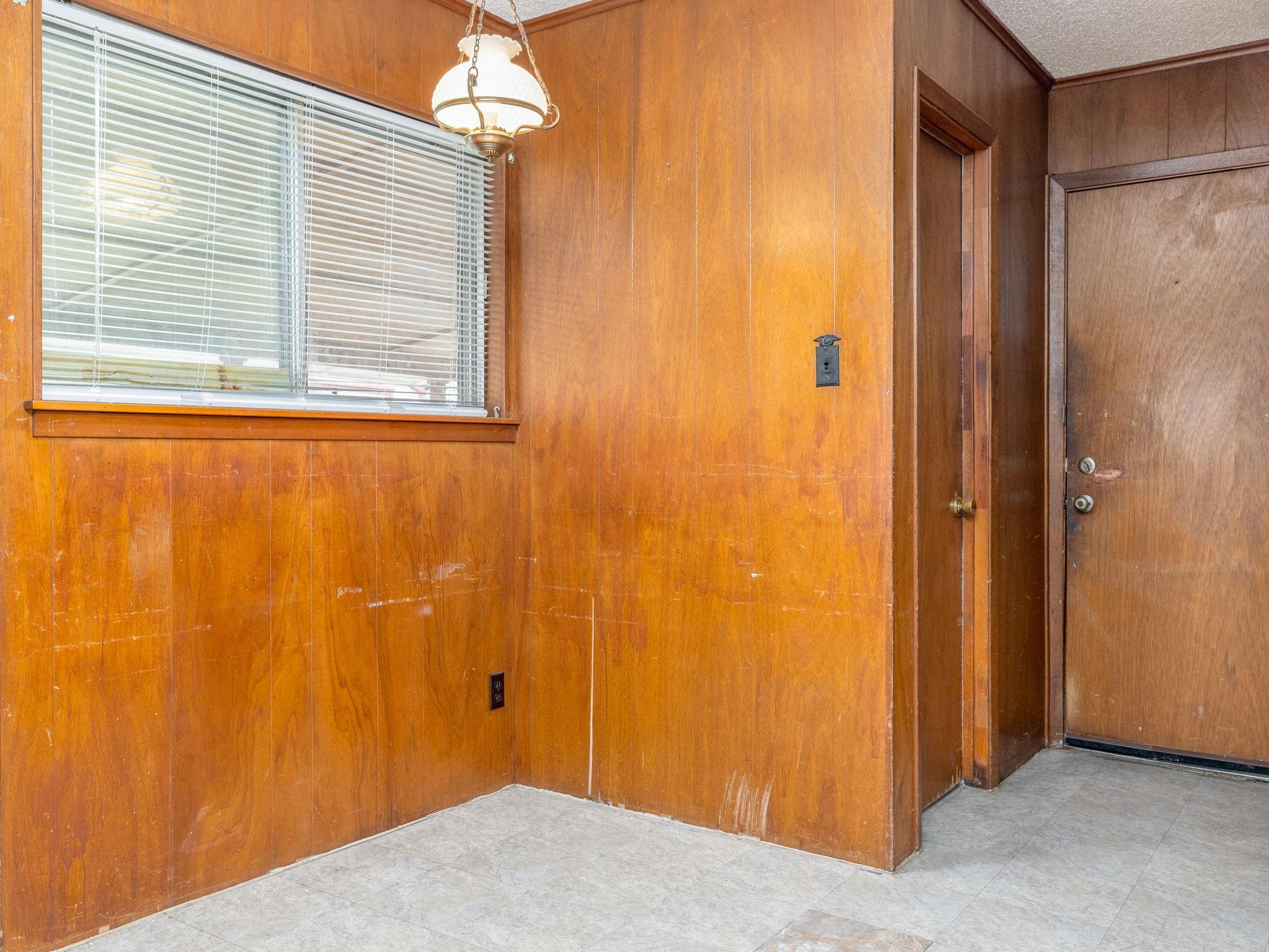 8401 Tecumseh Dr Property Photo 15