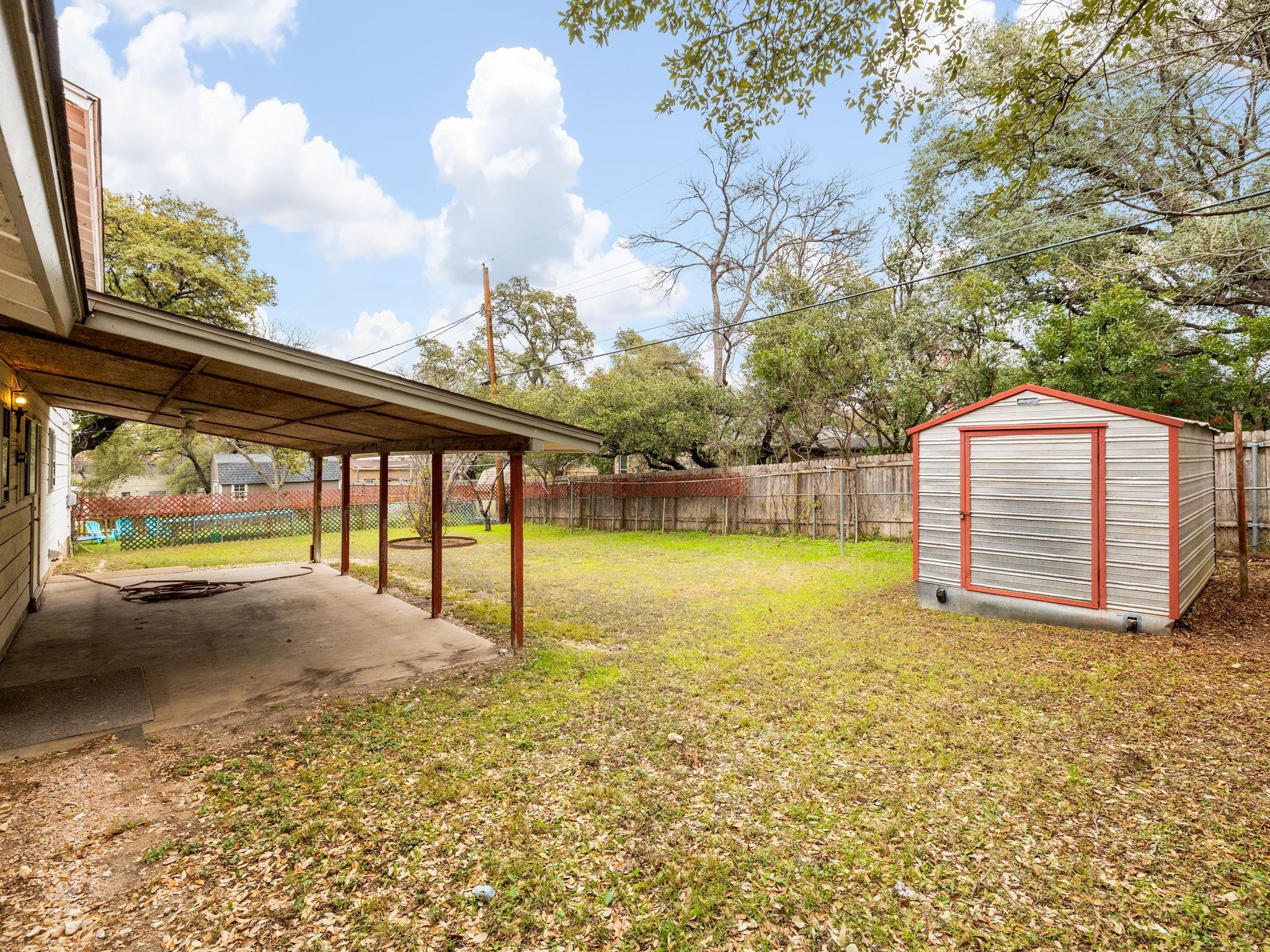 8401 Tecumseh Dr Property Photo 26