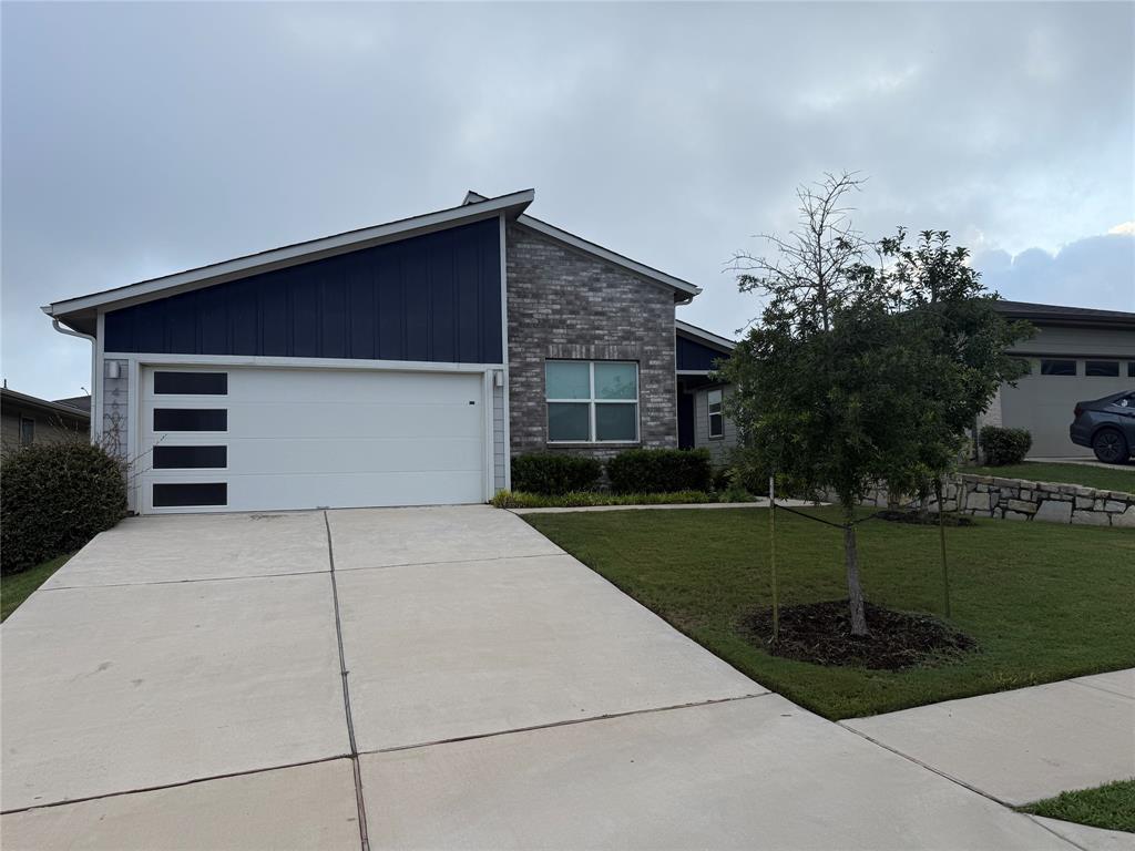 4604 Tully Dr Property Photo 2