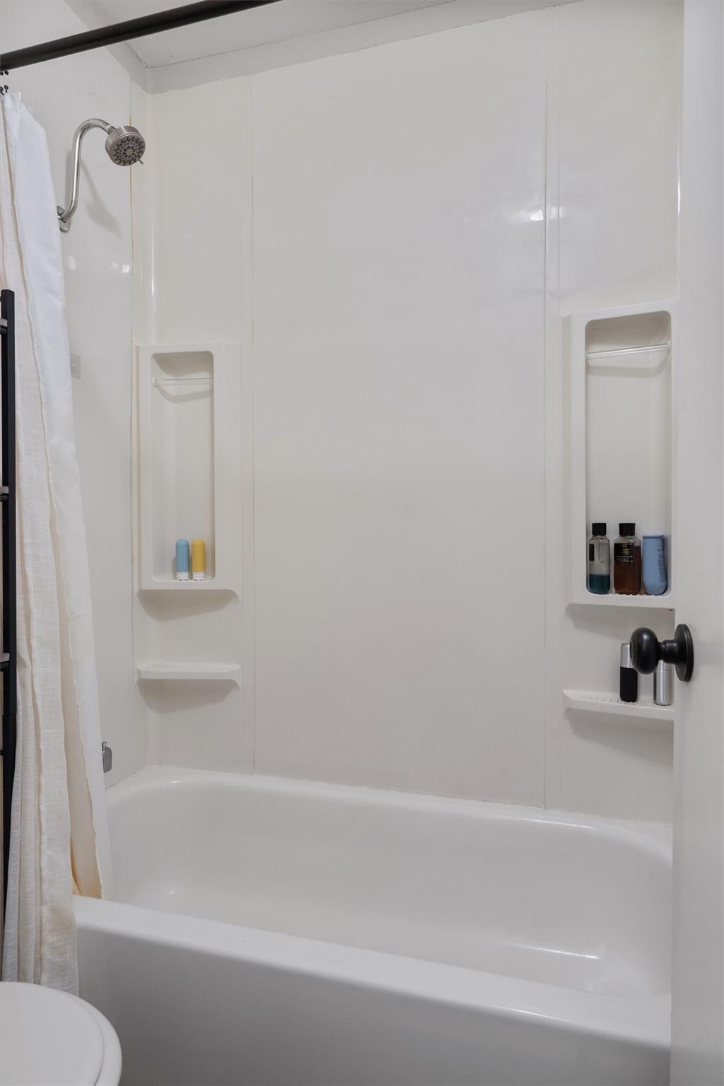 2414 Jones Rd #a Property Photo 20