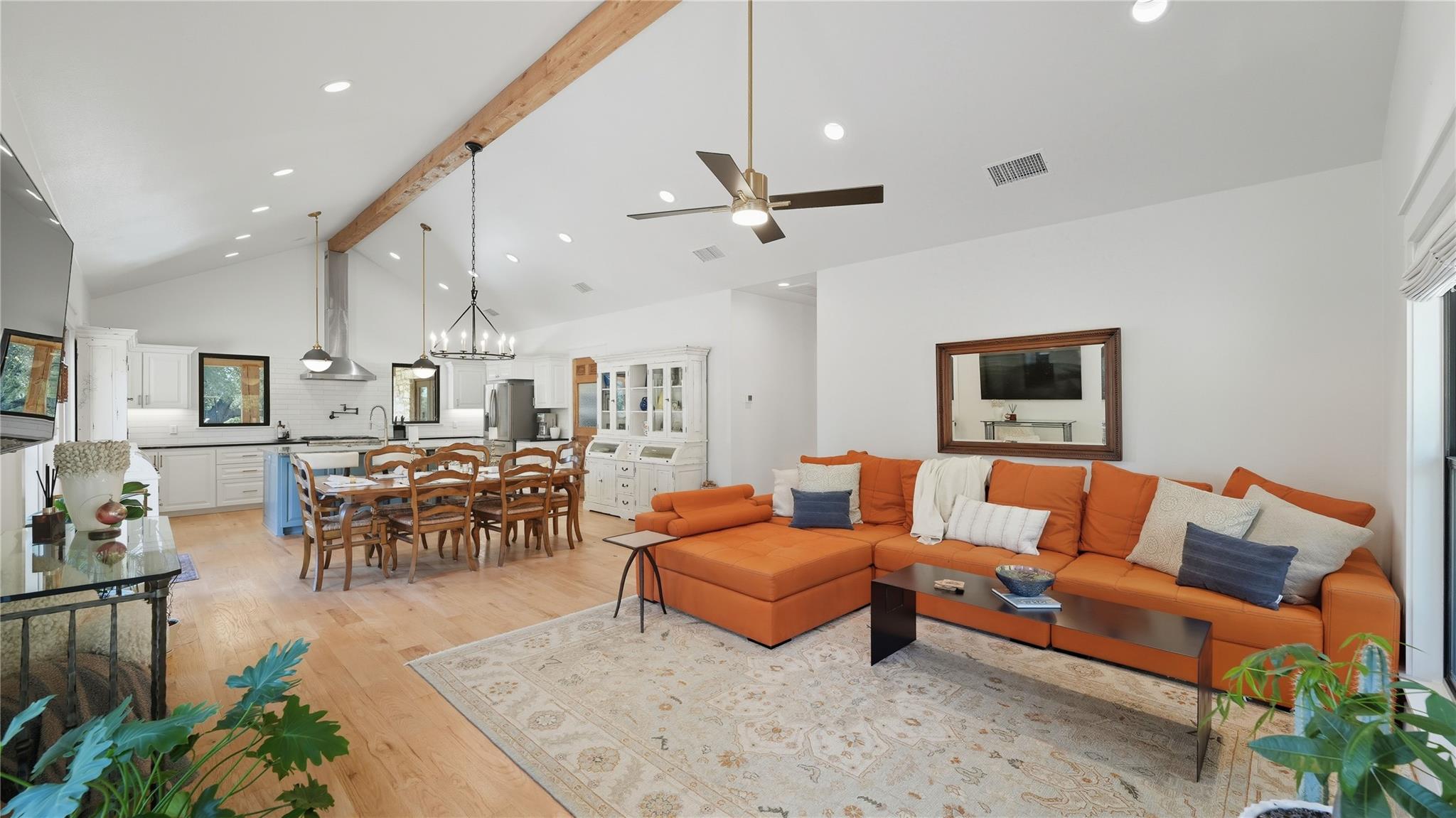 2656 River Bend Rd Property Photo 5