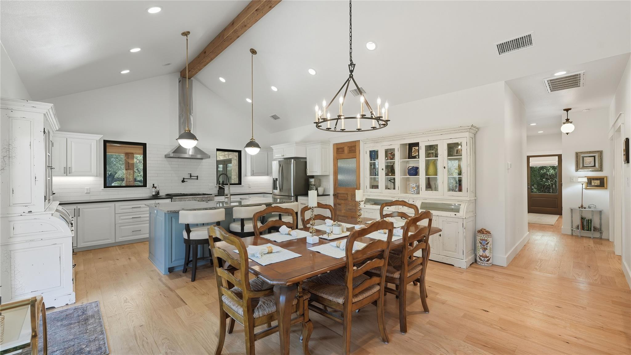 2656 River Bend Rd Property Photo 7