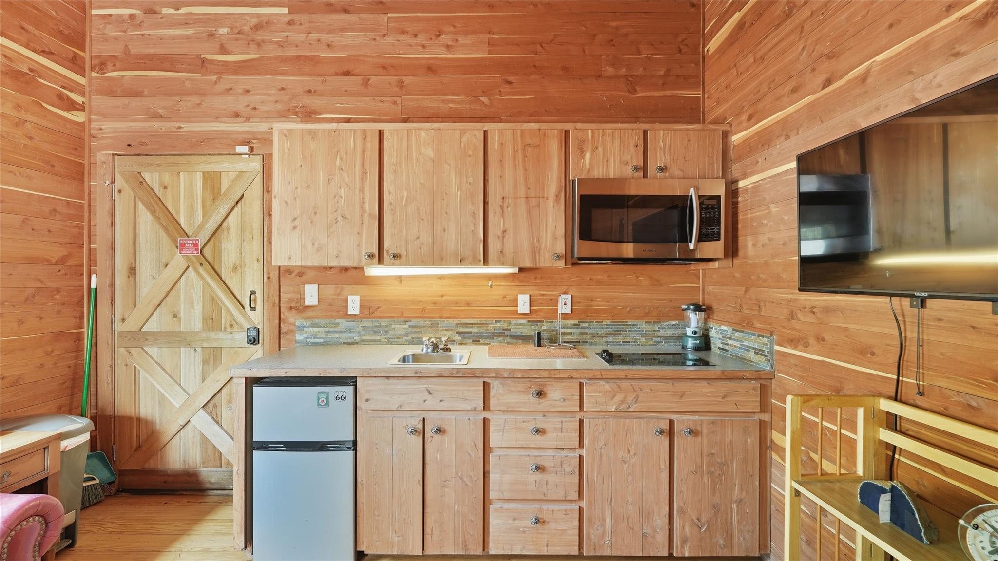 2656 River Bend Rd Property Photo 25