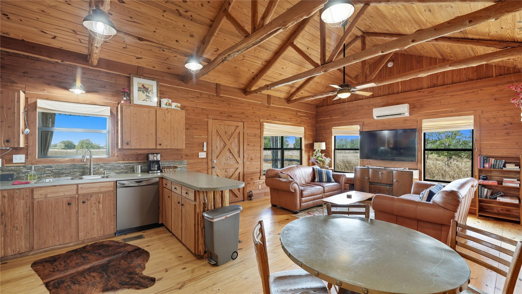 2656 River Bend Rd Property Photo 33