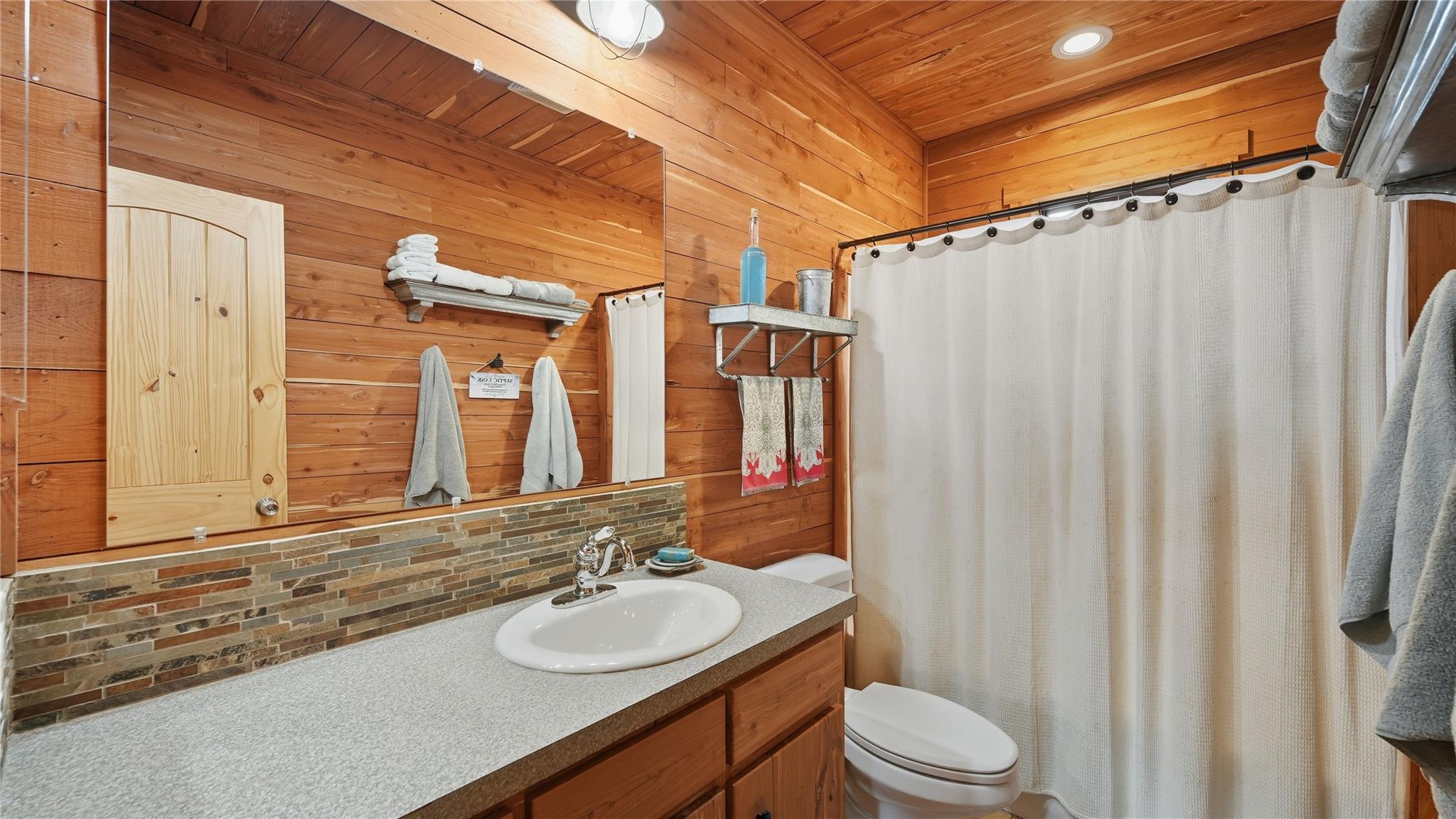 2656 River Bend Rd Property Photo 35