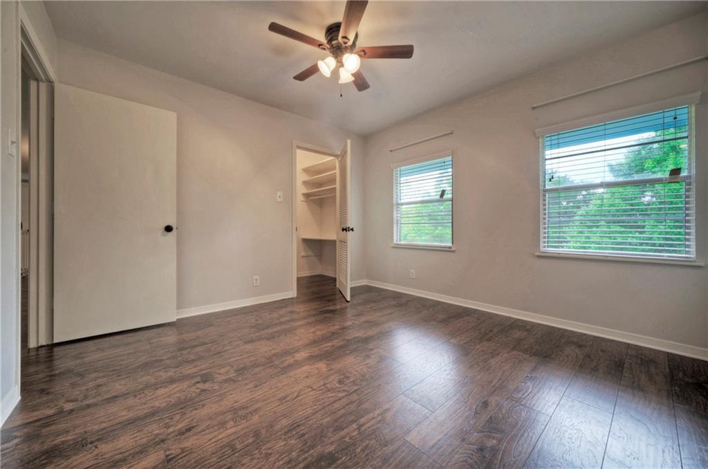2105 Rabb Rd #front Home Property Photo 5