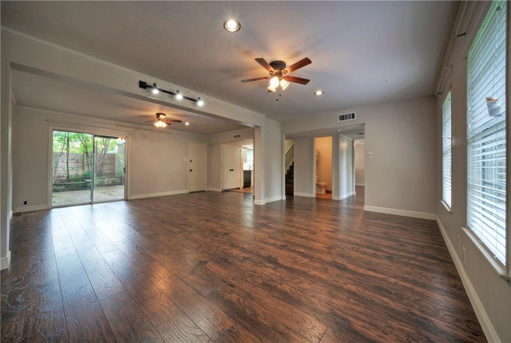 2105 Rabb Rd #front Home Property Photo 9