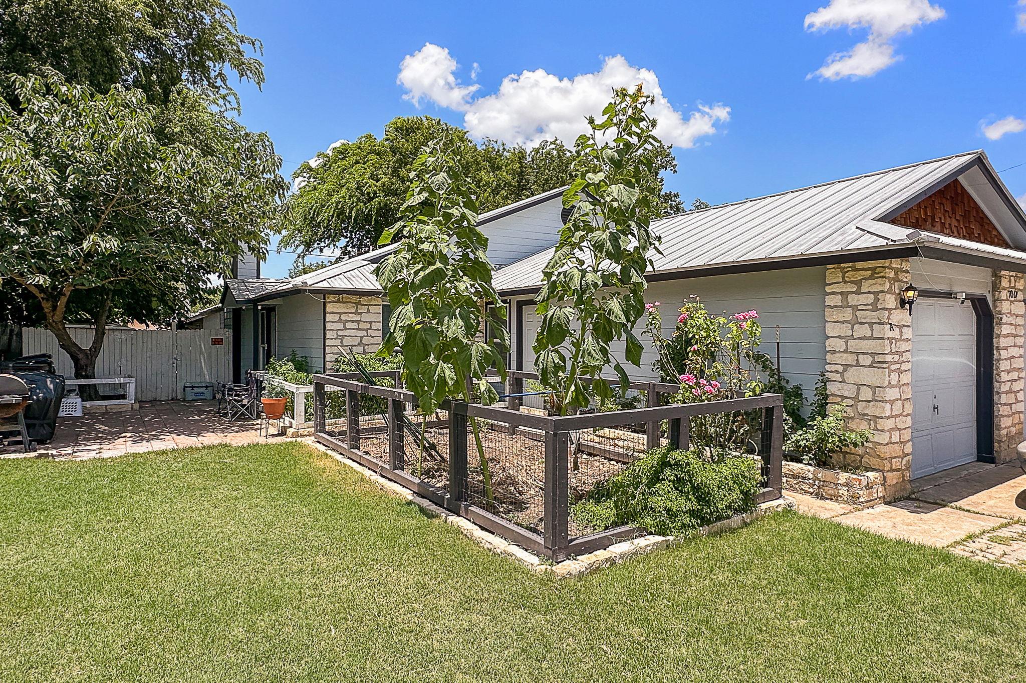 700 Misty Morning Way #a And B Property Photo 20