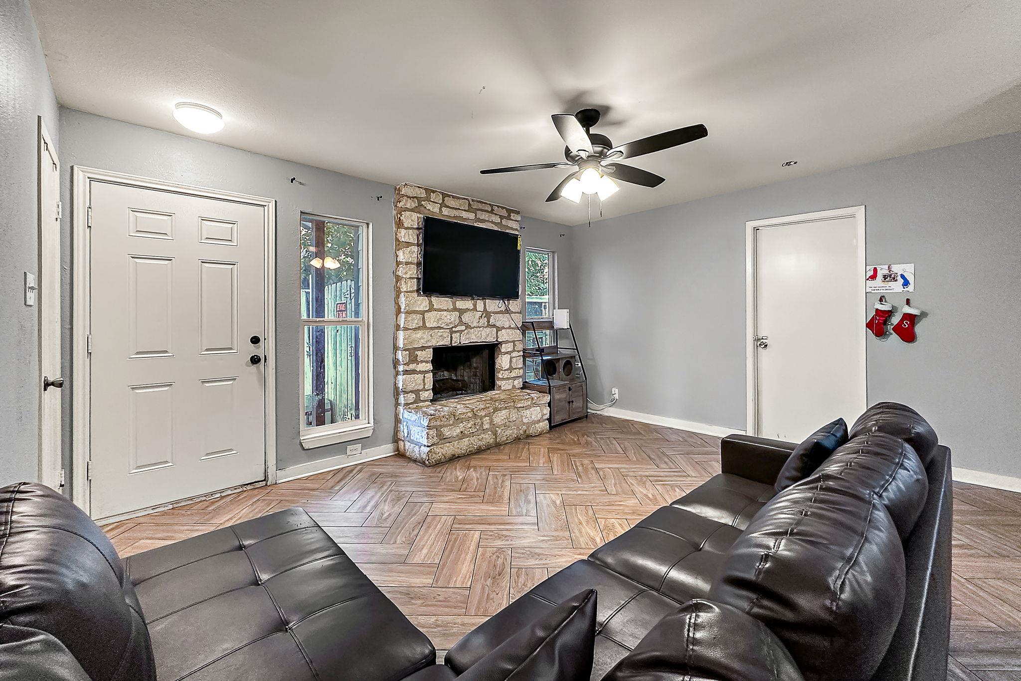 700 Misty Morning Way #a And B Property Photo 22