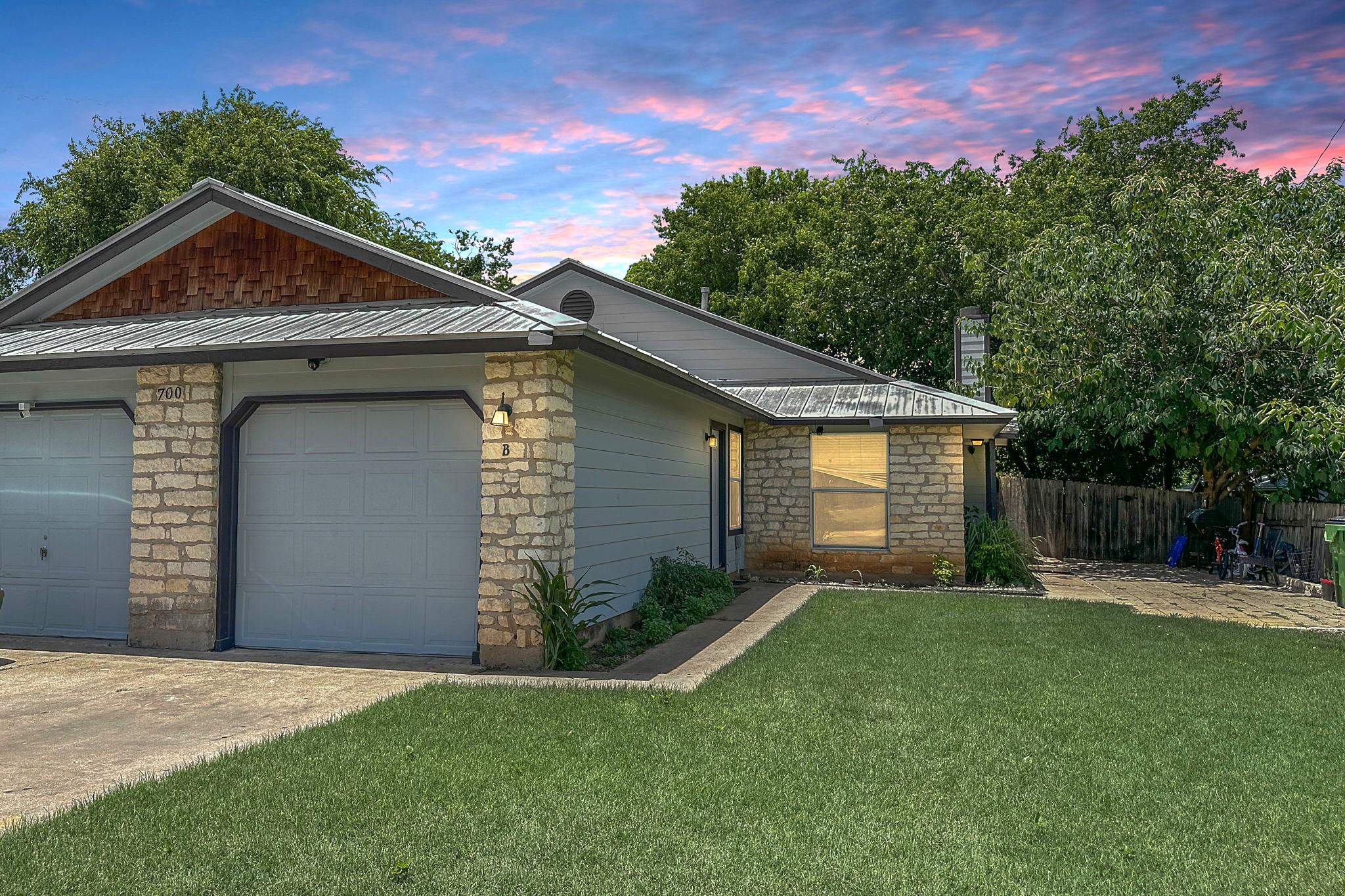 700 Misty Morning Way #a And B Property Photo 35