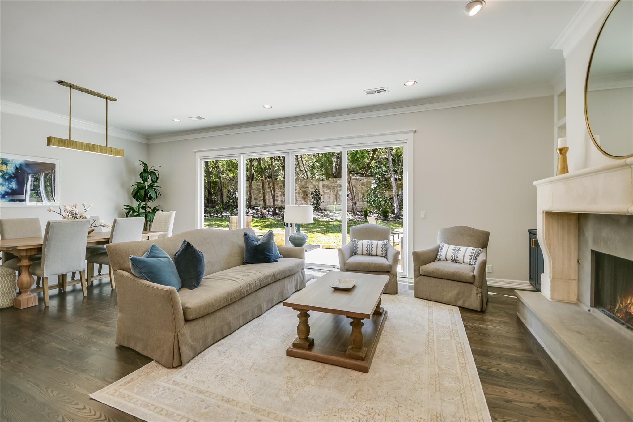 3704 Dogwood Creek Cv Property Photo 7