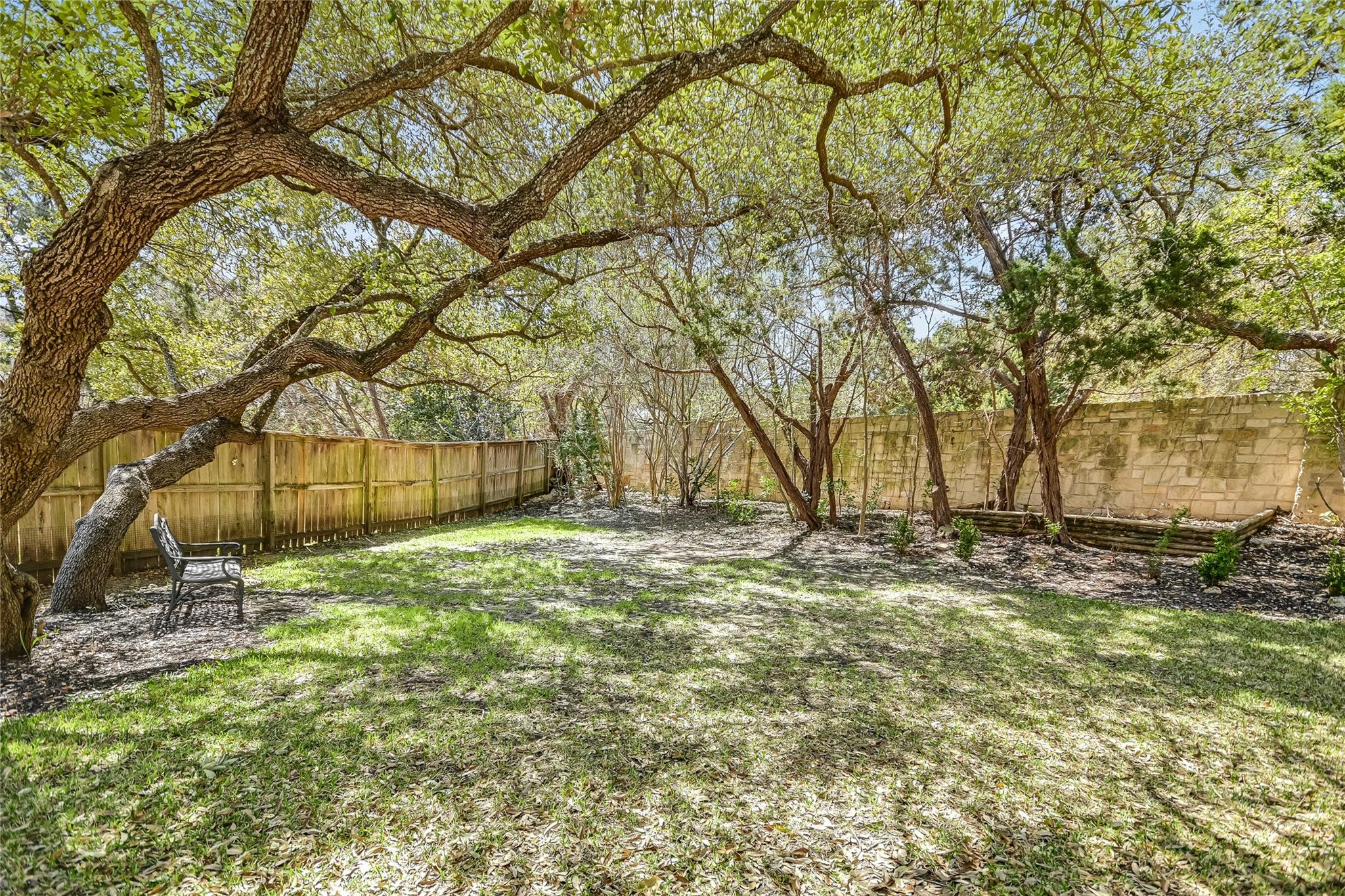 3704 Dogwood Creek Cv Property Photo 31